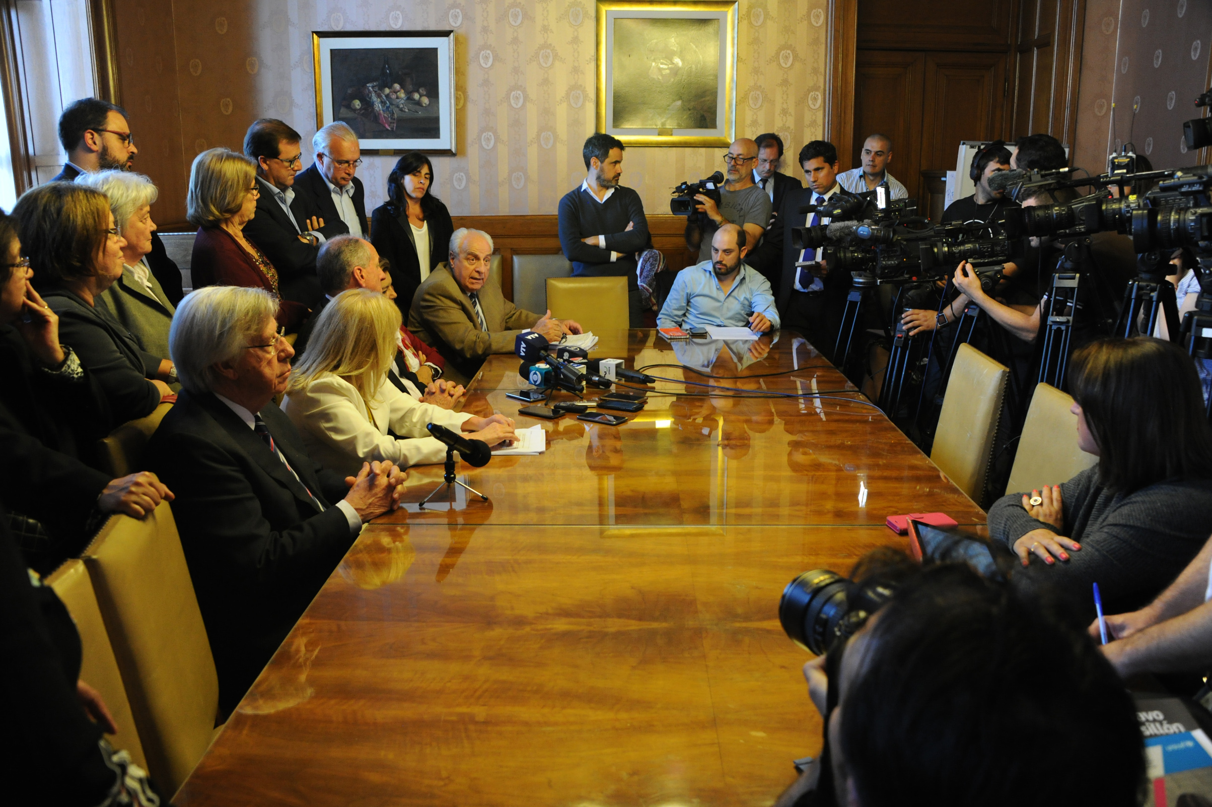 Ministro Víctor Rossi, haciendo uso de la palabra