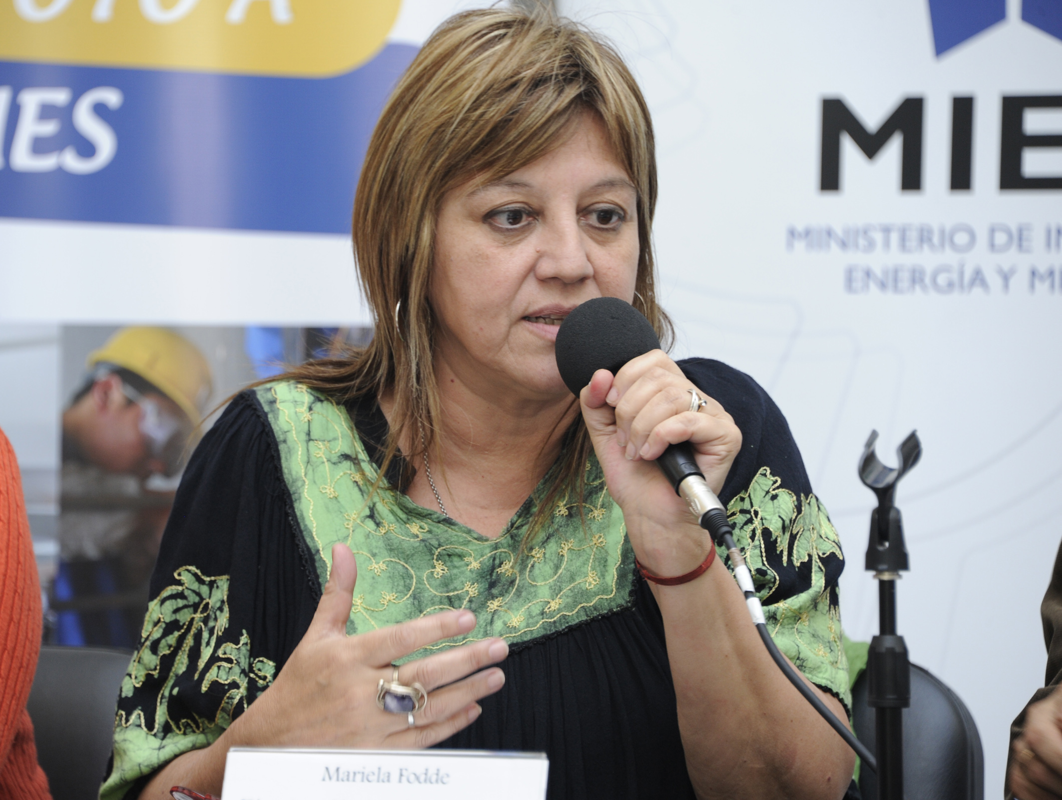 Entrega de certificados a proyectos de 22 mujeres emprendedoras
