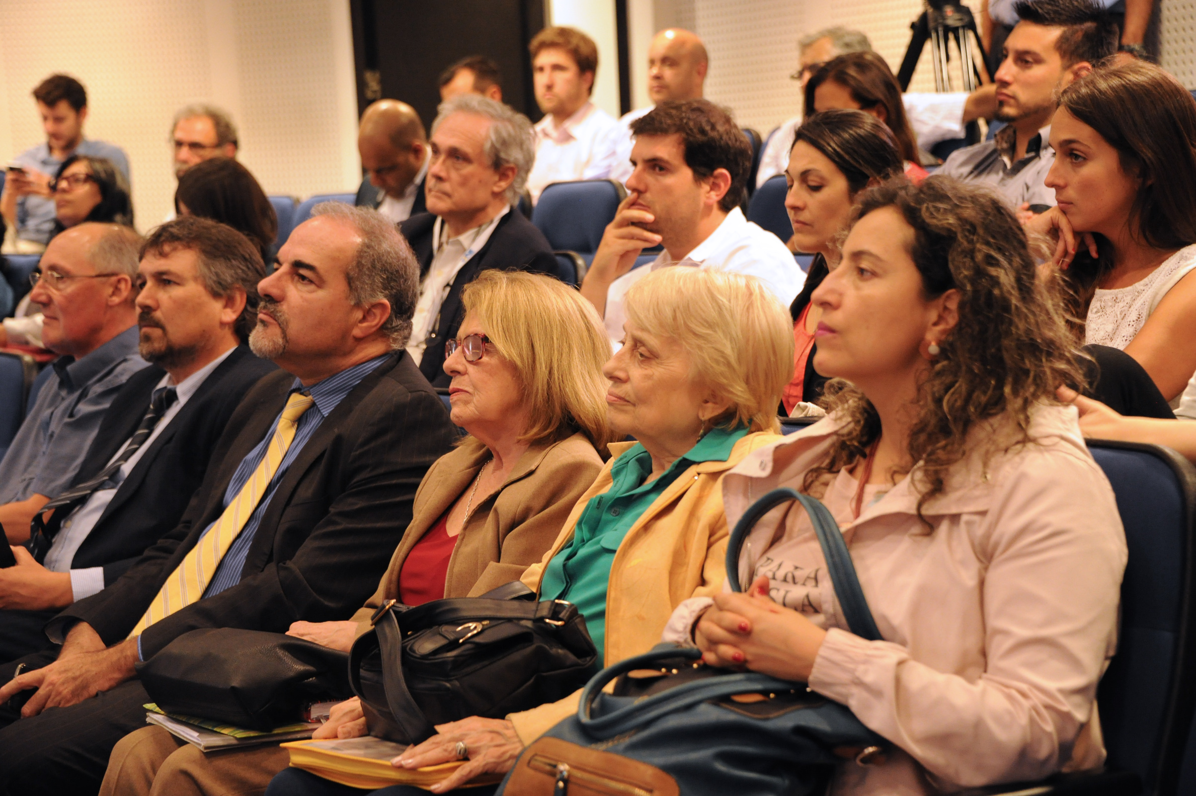 Asistentes a la conferencia