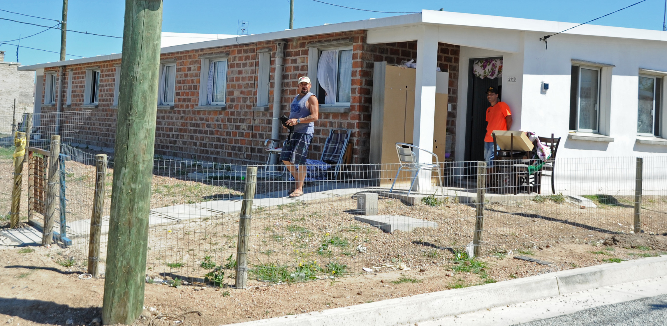 Nuevas viviendas para familias que habitaban el asentamiento Isla de Gaspar en la zona de Malvin Norte