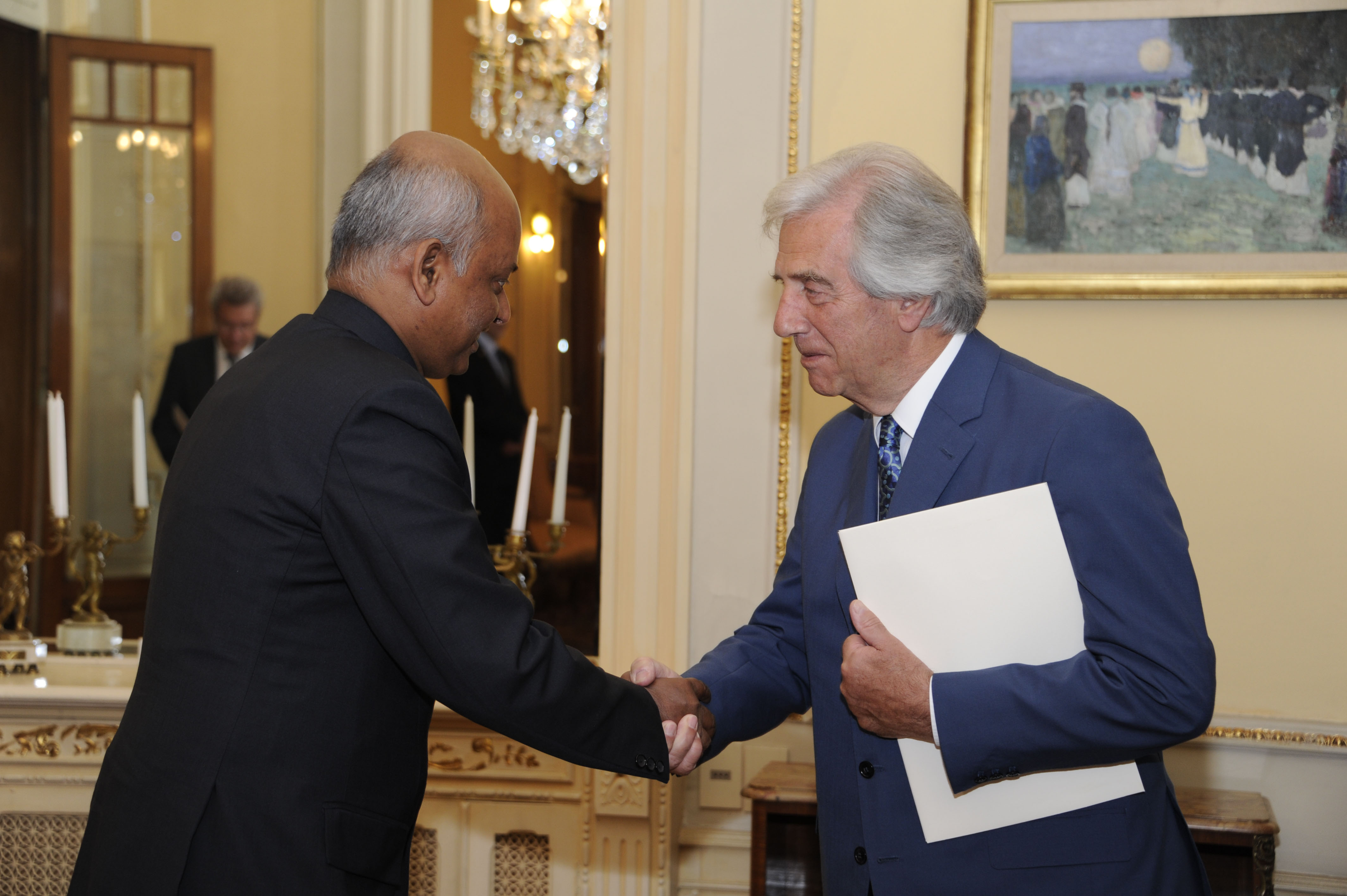Embajador de la República de la India, Sanjiv Ranjan
