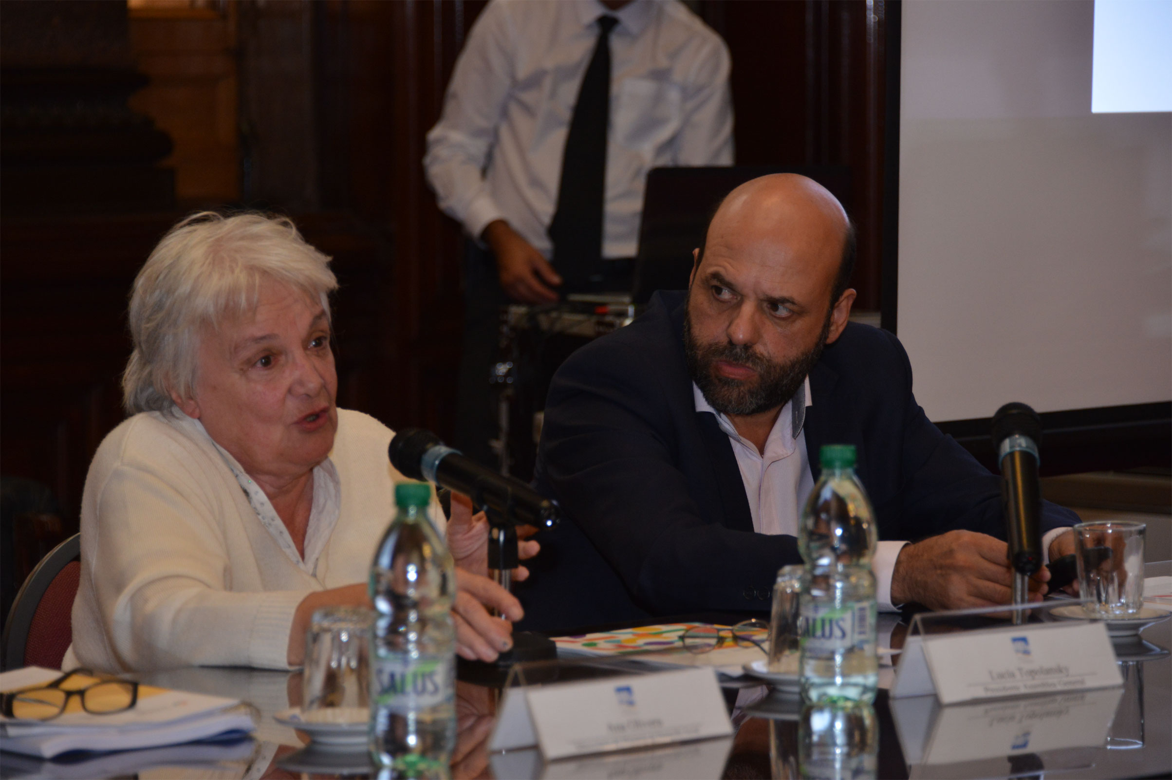 Lucía Topolansky, dirigiéndose a los presentes
