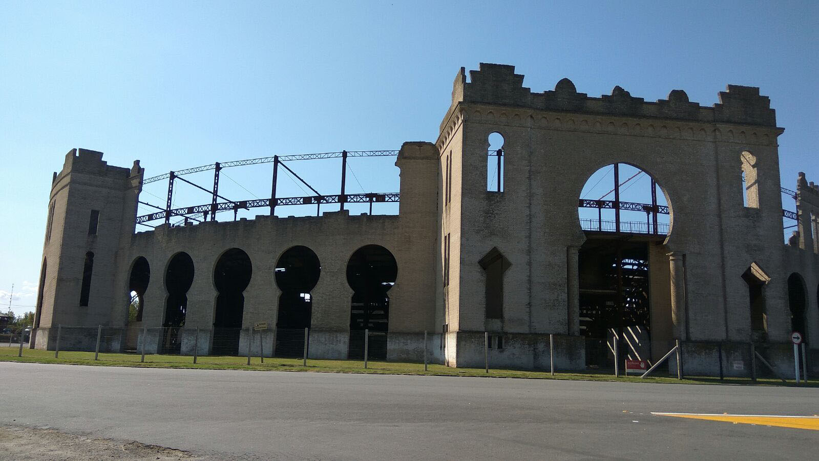 Delegación internacional del BID en la Plaza de Toros Real de San Carlos