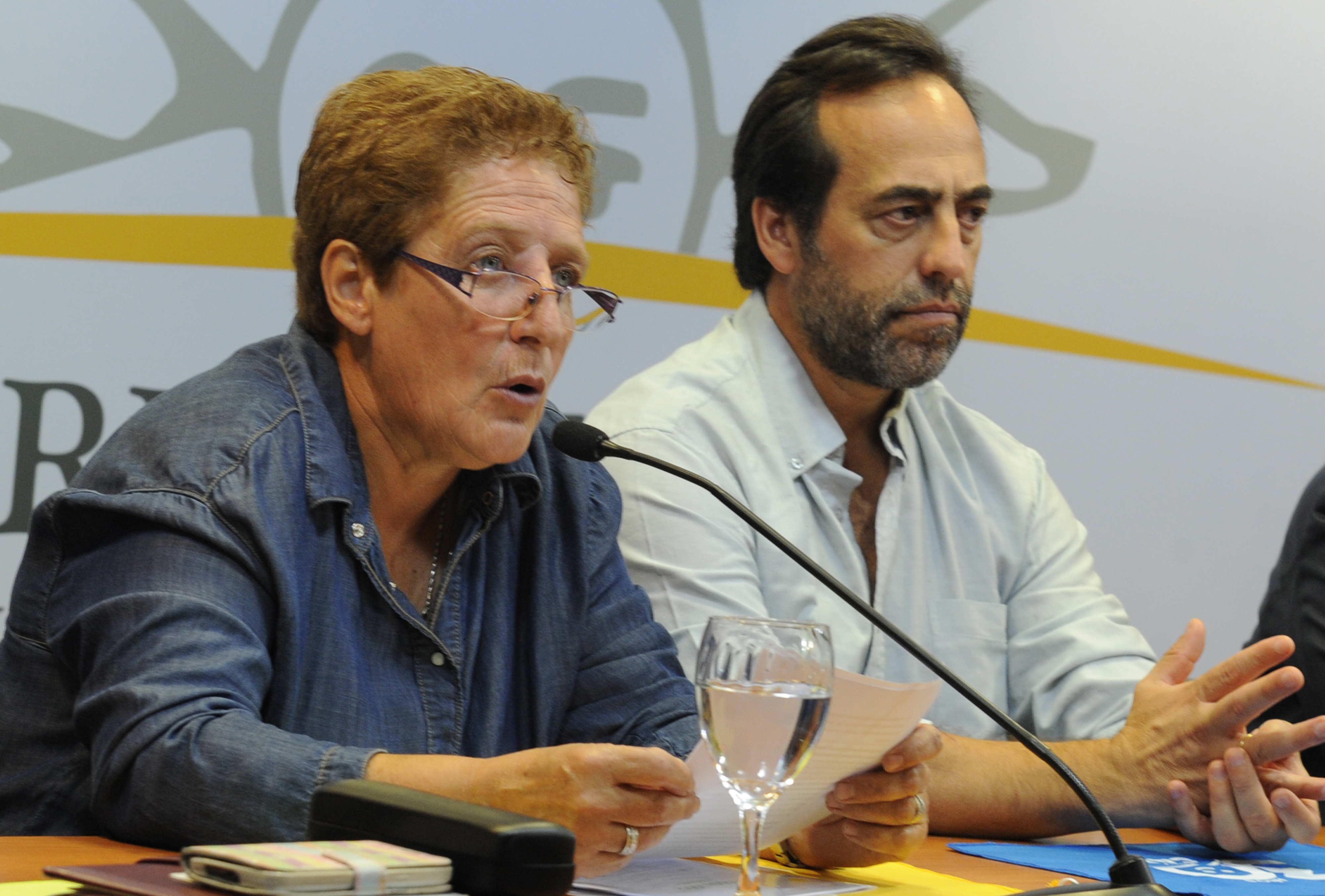 Autoridades en la celebración de los 30 años de la creación de los CAIF