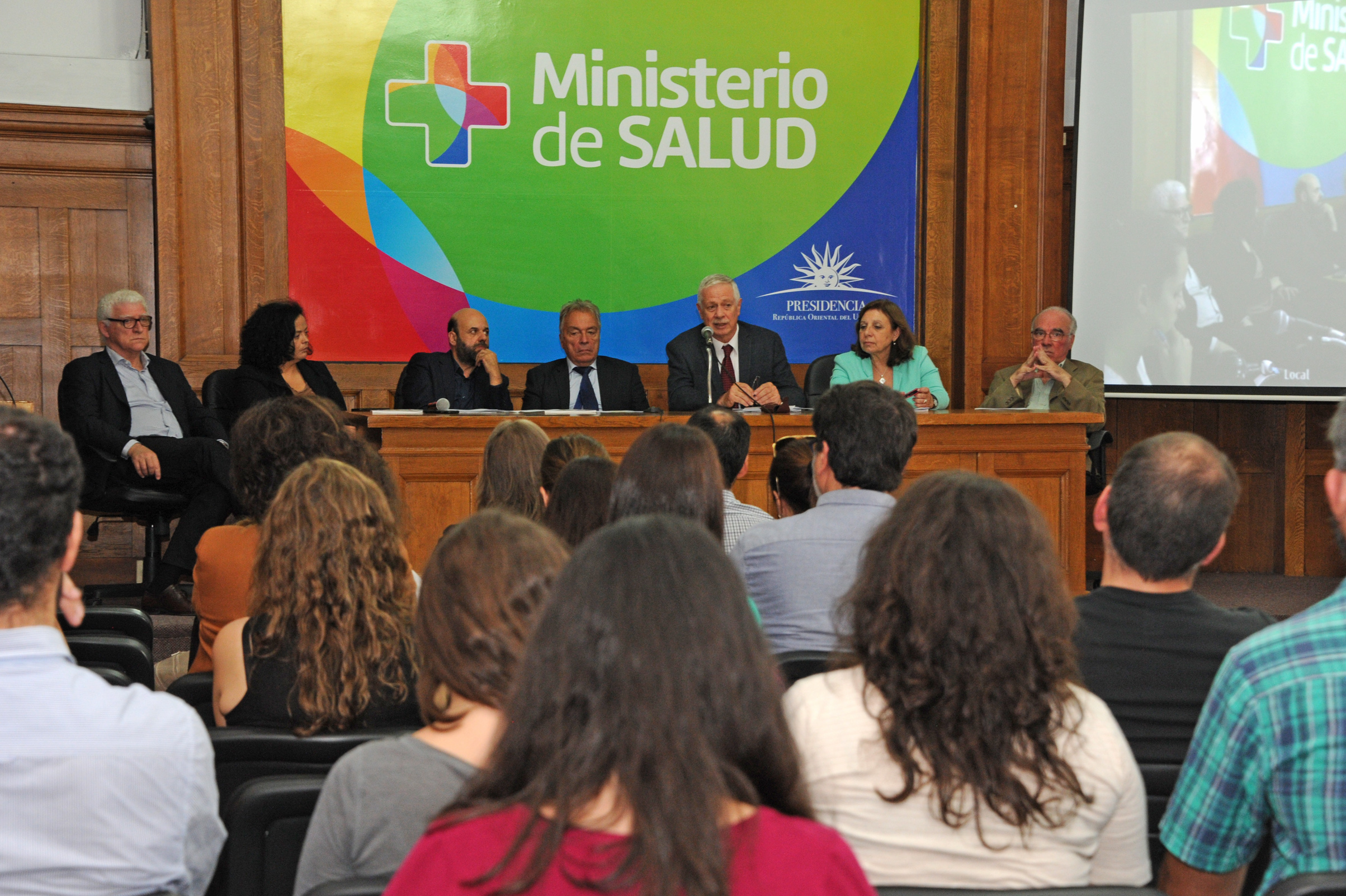 Ministro Jorge Basso, haciendo uso de la palabra