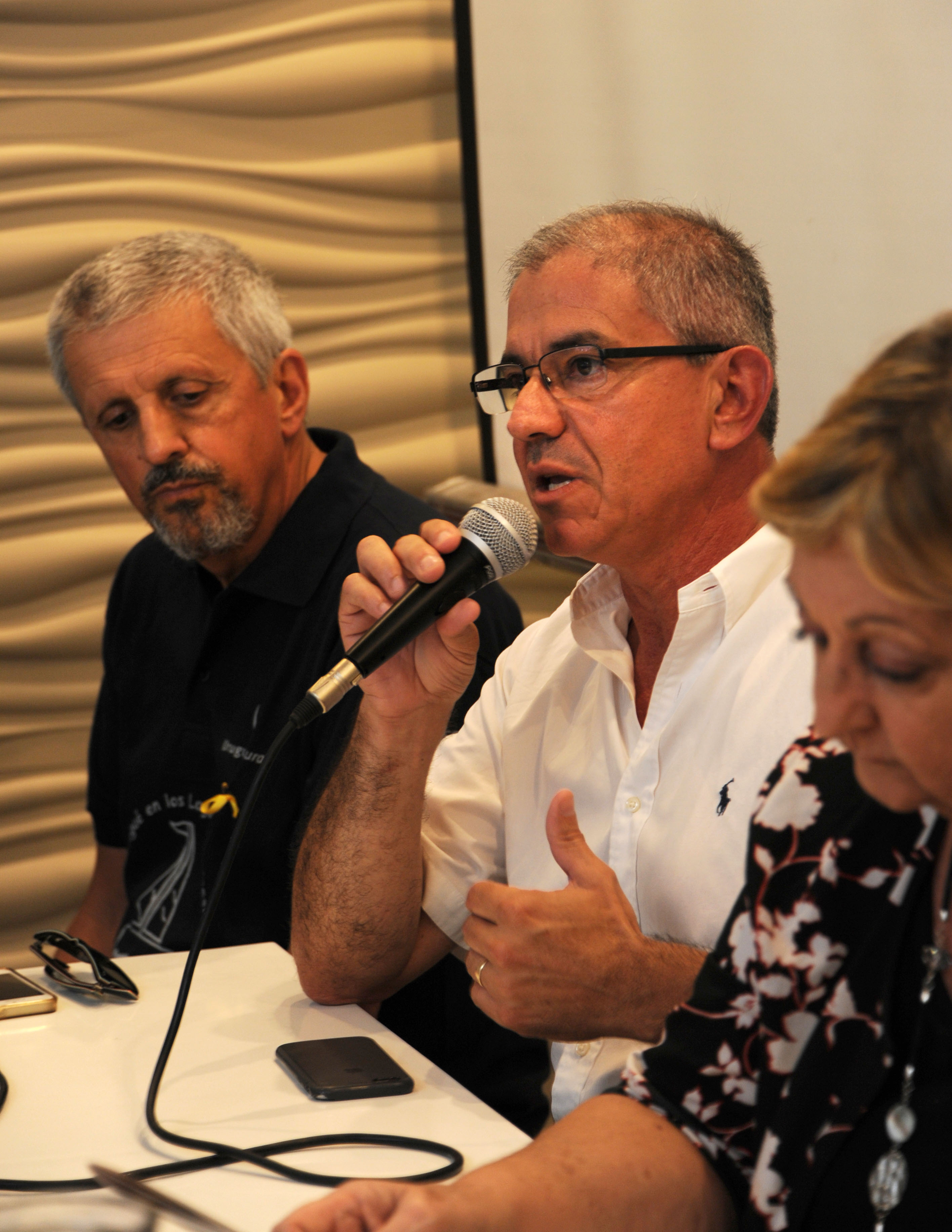 Intendente de Flores, Fernando Echeverría