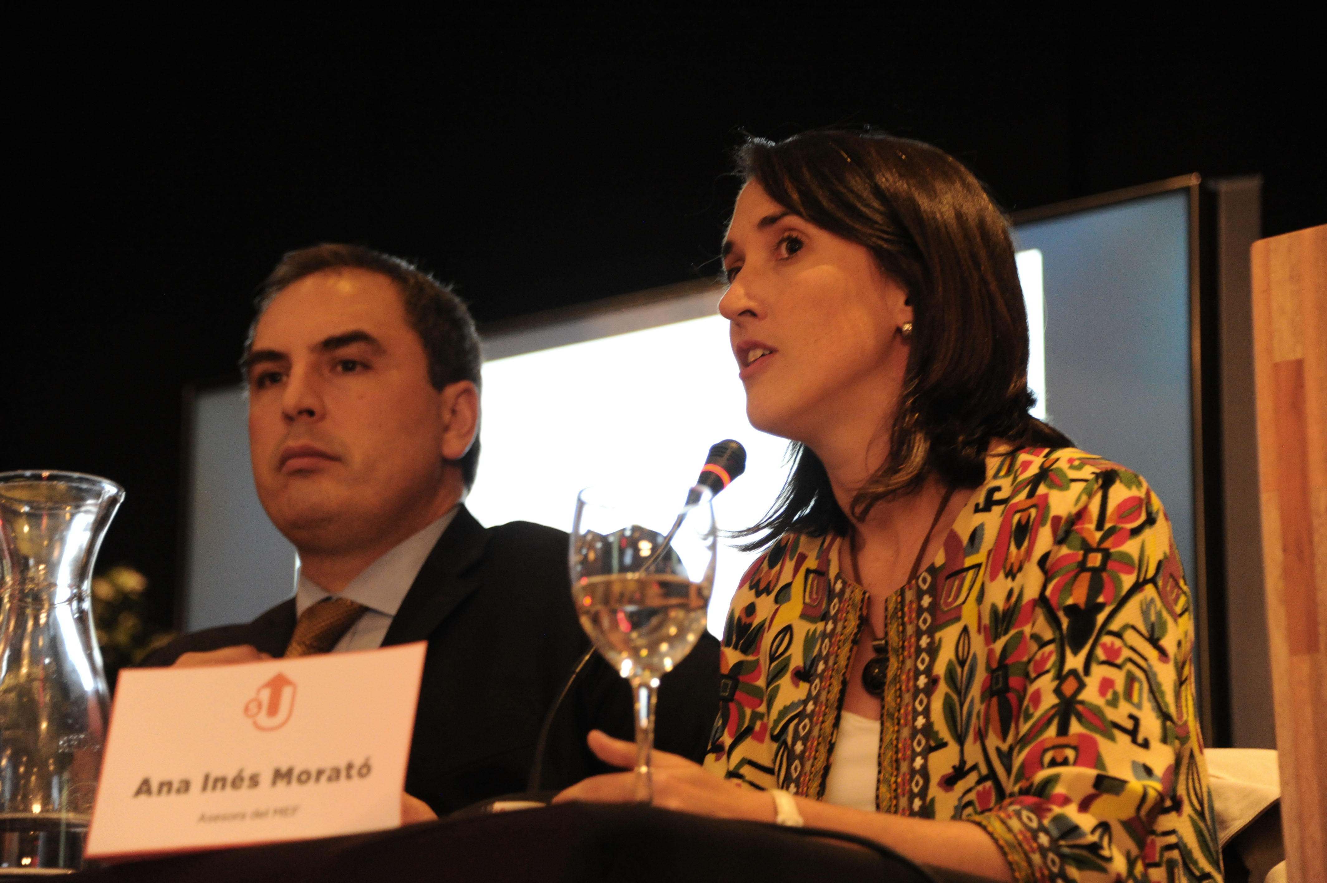 Subsecretario de Economía y Finanzas, Pablo Ferreri, junto a la asesora Ana Inés Morat