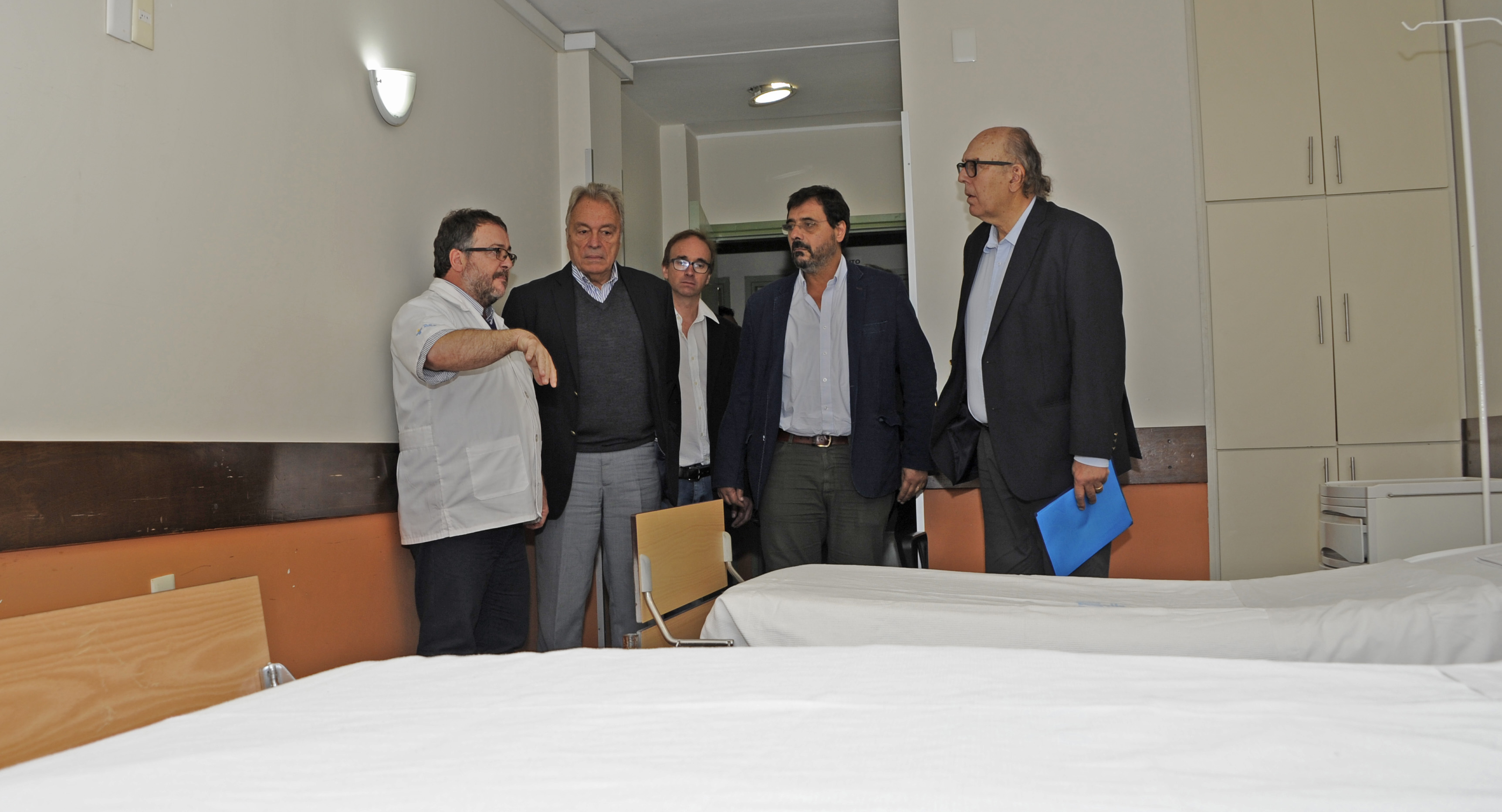 Ministro interino de Salud Pública, Jorge Quian, y el presidente de ASSE, Marcos Carámbula, recorrieron el hospital de Florida