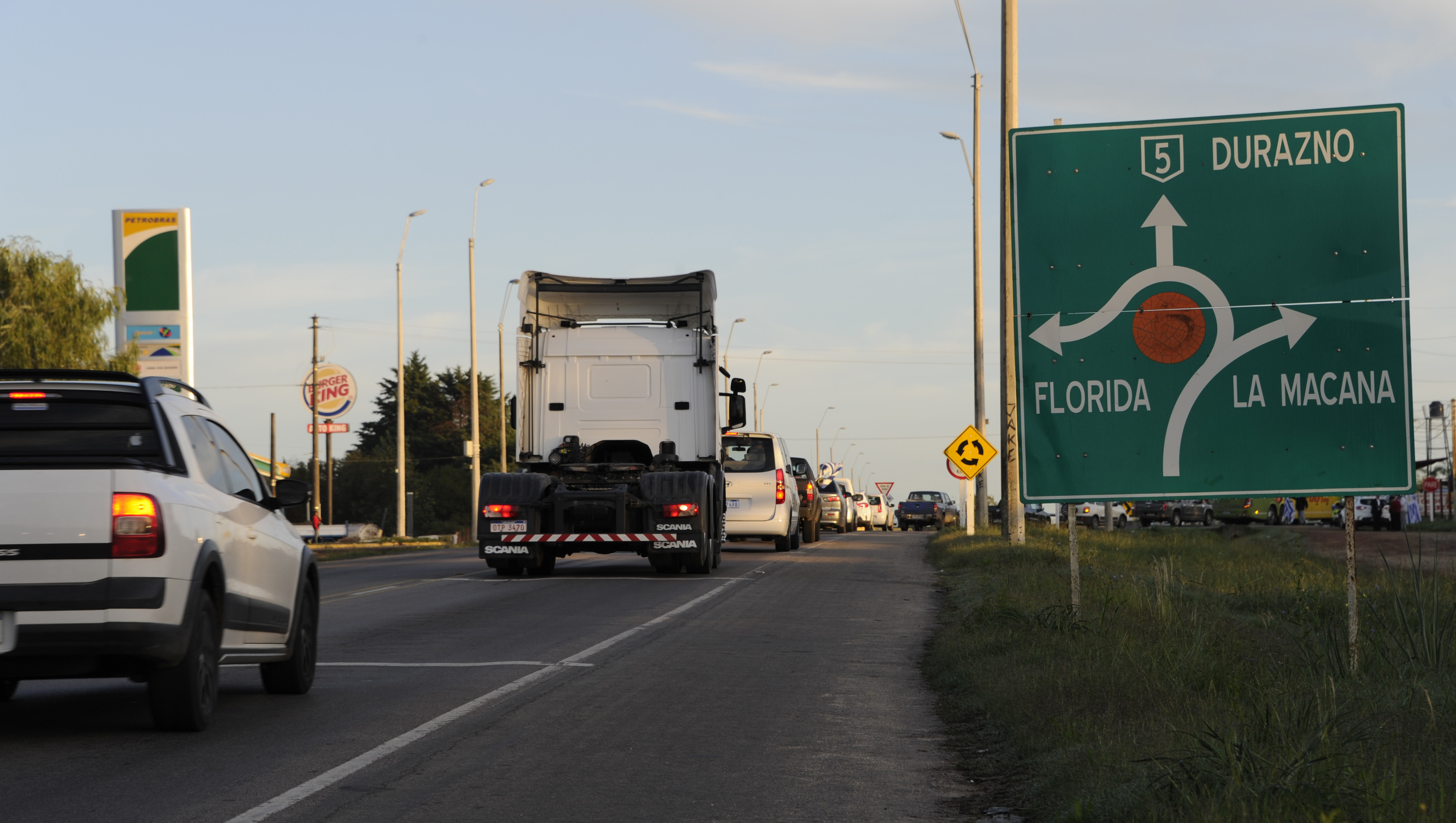 Consejo de Ministros abierto realizado en el pueblo La Macana