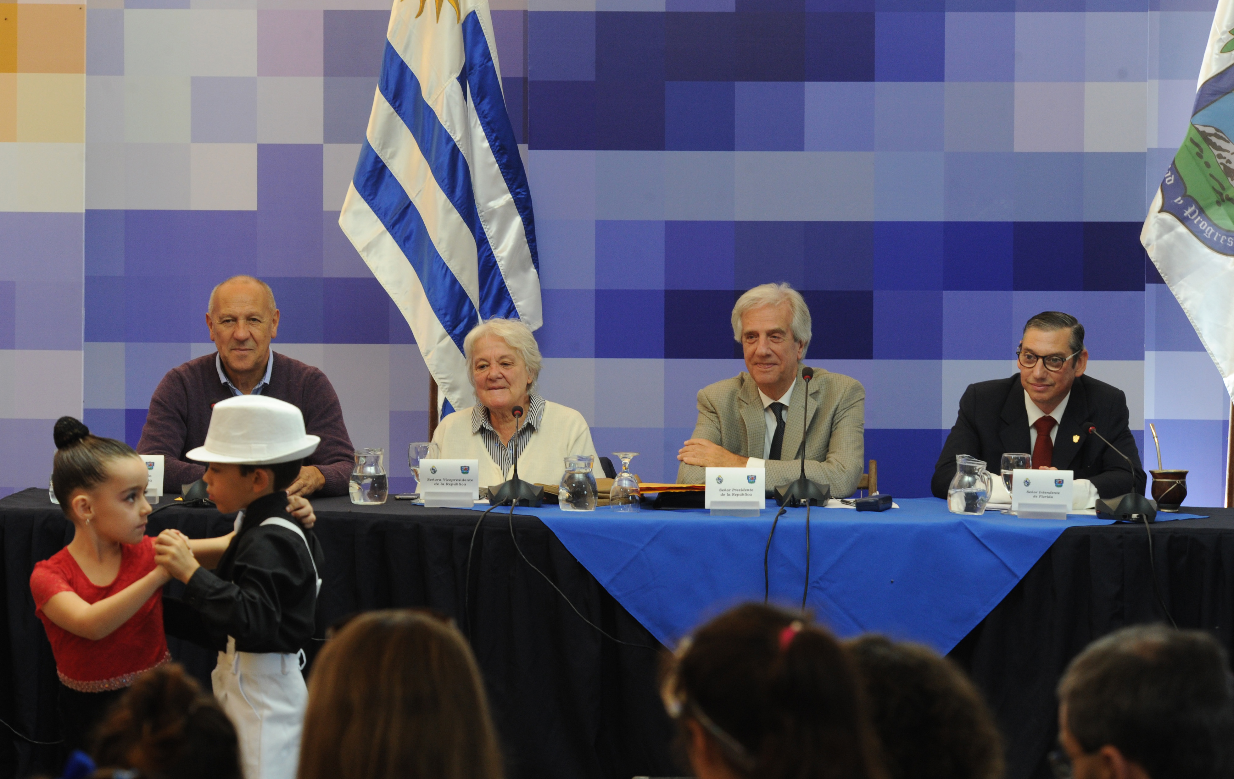 Consejo de Ministros abierto realizado en el pueblo La Macana