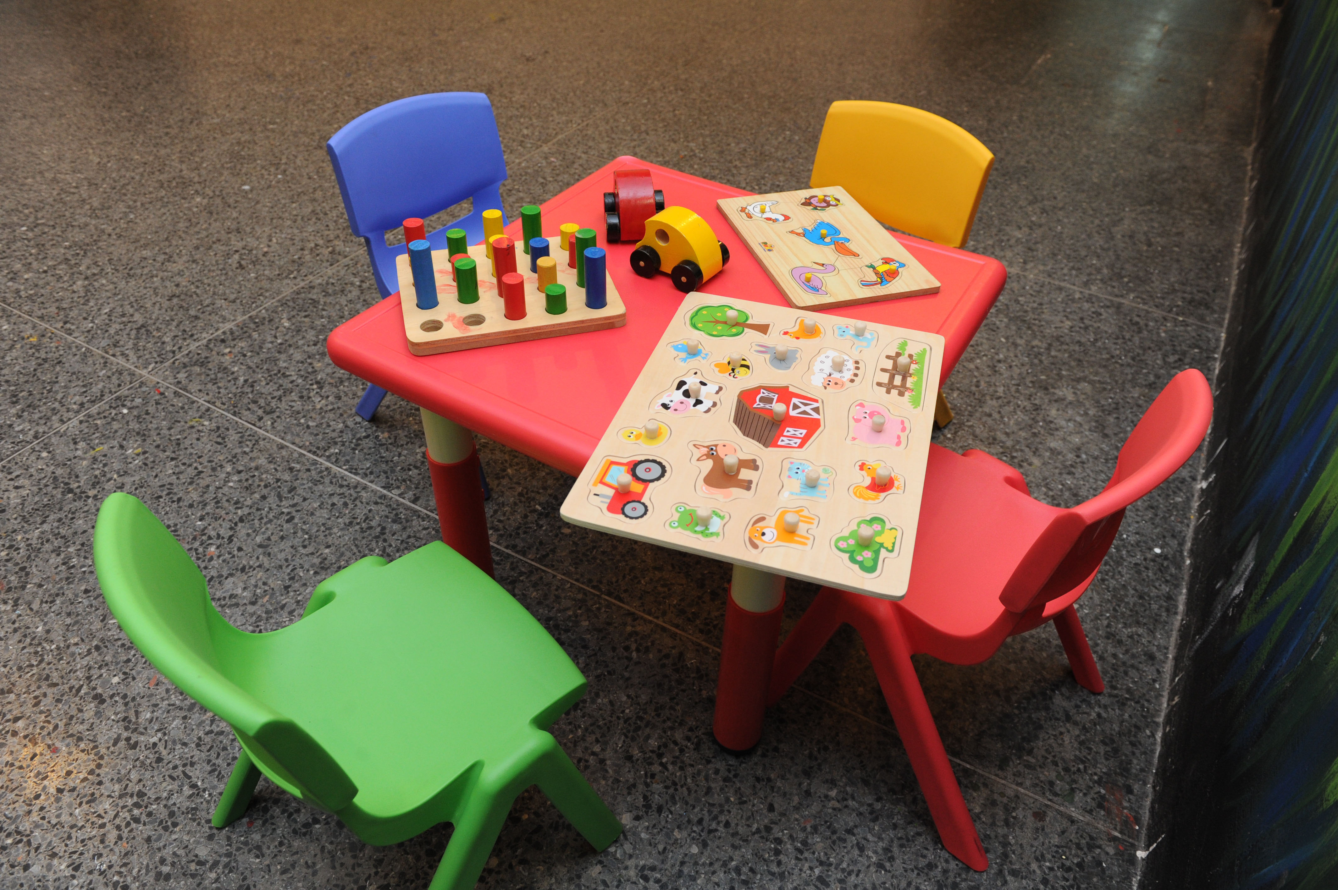 Rincón Infantil en la unidad n.º 9 del Centro Nacional de Rehabilitación