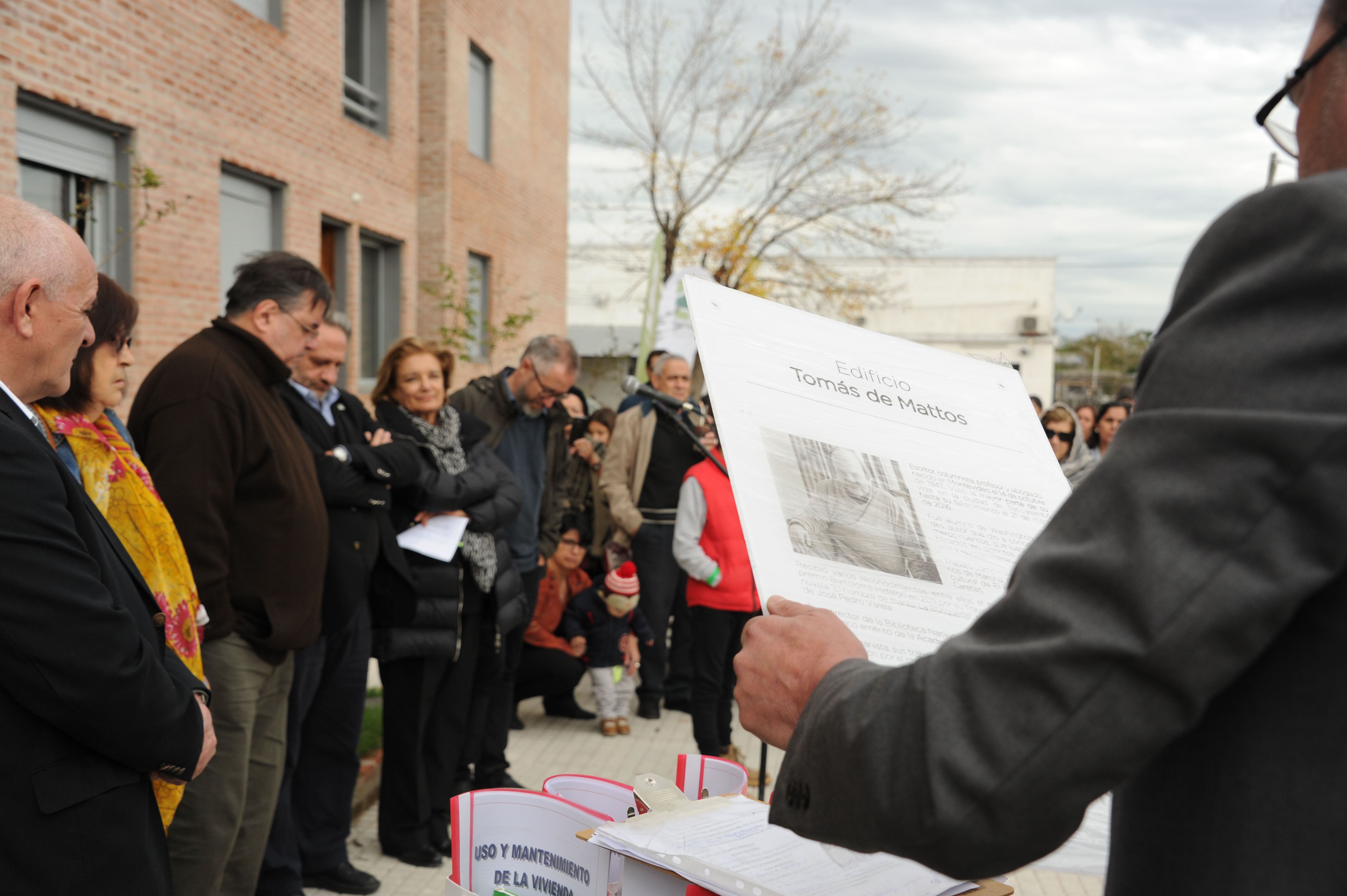 Inauguración del complejo habitacional Tomás de Mattos, en Tacuarembó