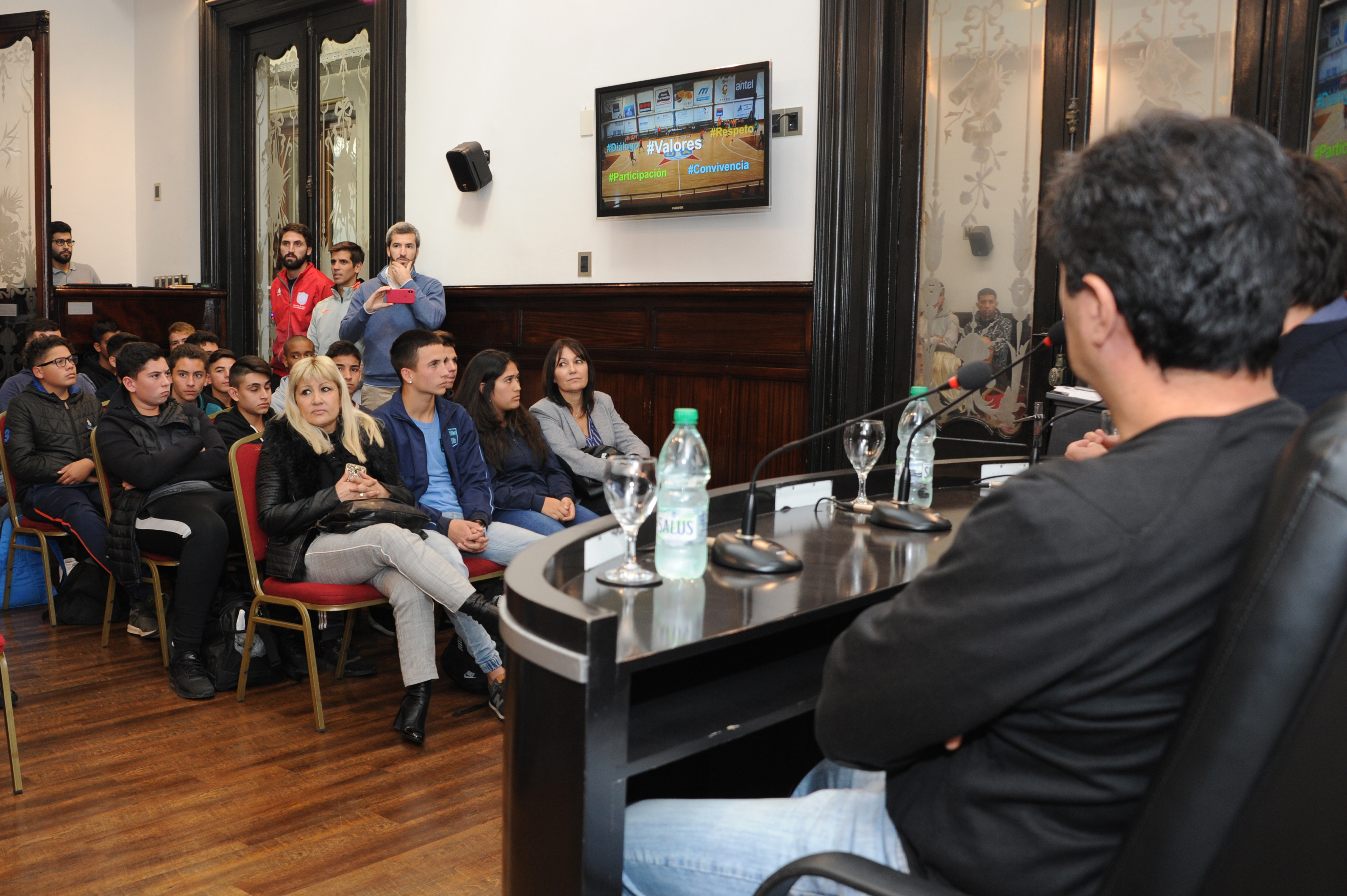 Más de 2.000 jóvenes participarán de las actividades del programa Pelota al Medio a la Esperanza