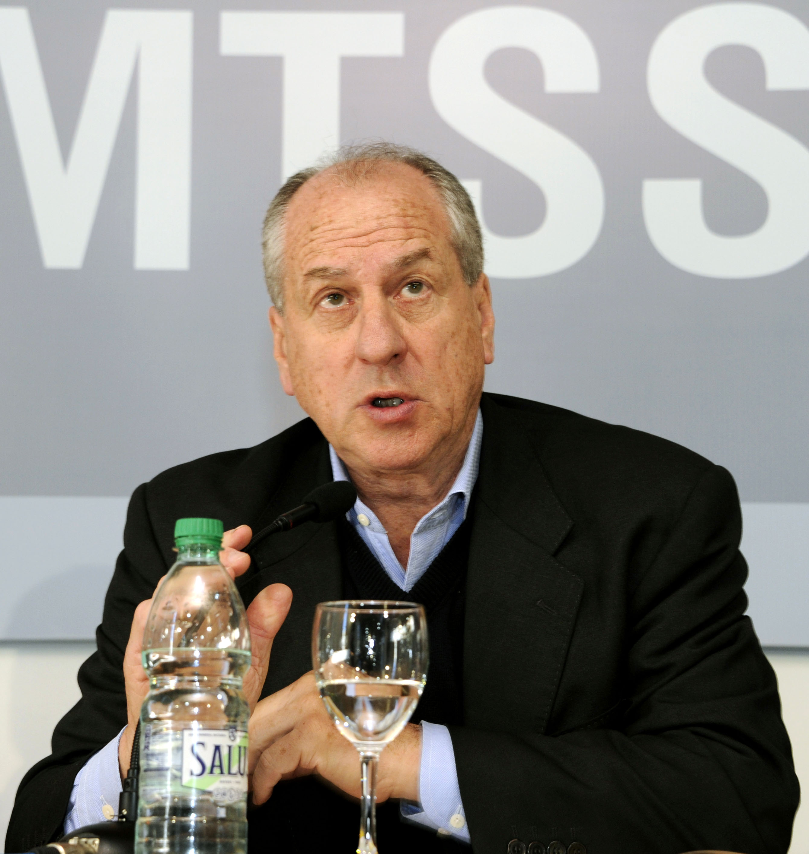 Ministro de Trabajo, Ernesto Murro