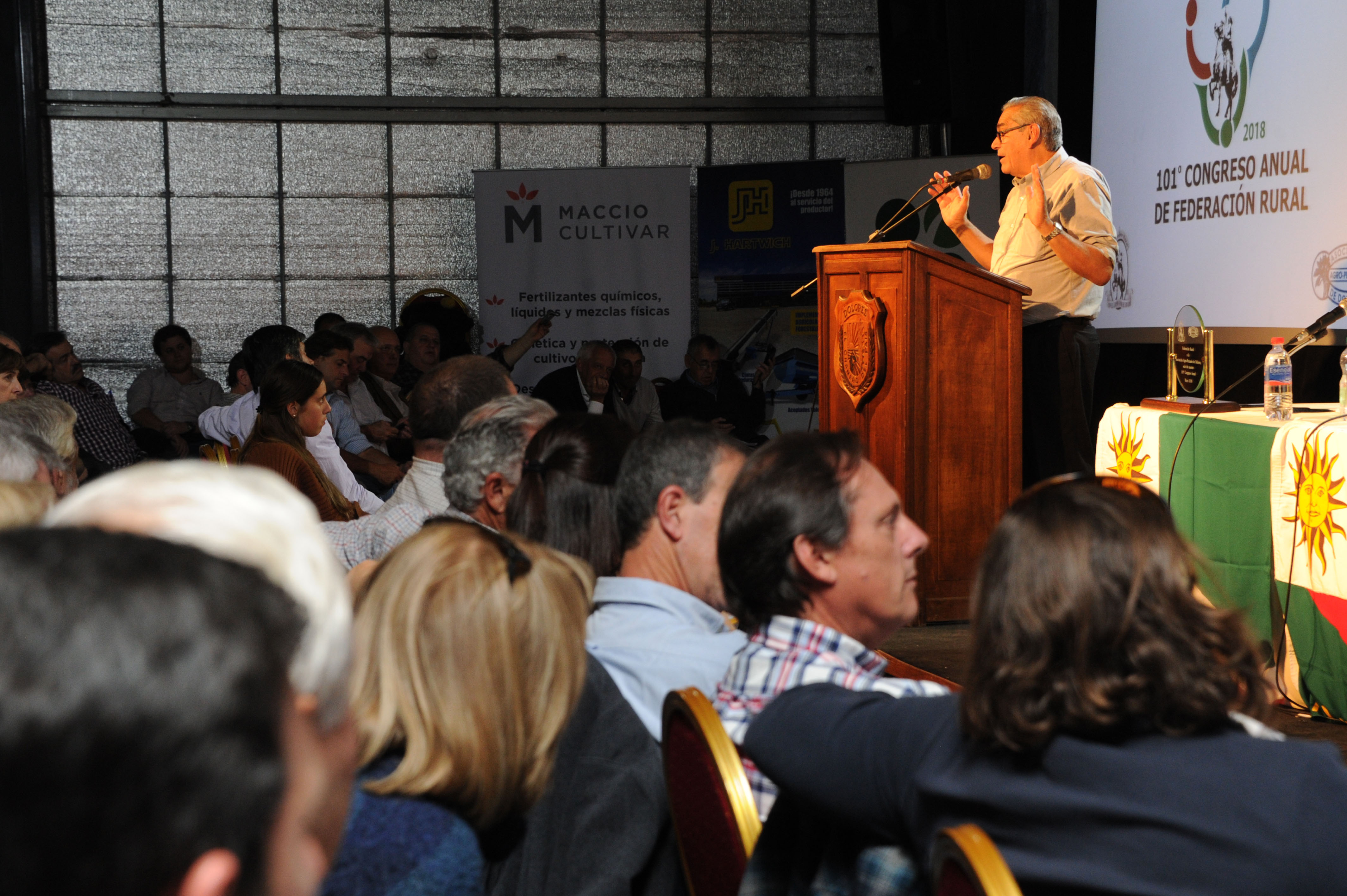 Ministro Enzo Benech en cierre del 101.º Congreso de la Federación Rural en Dolores