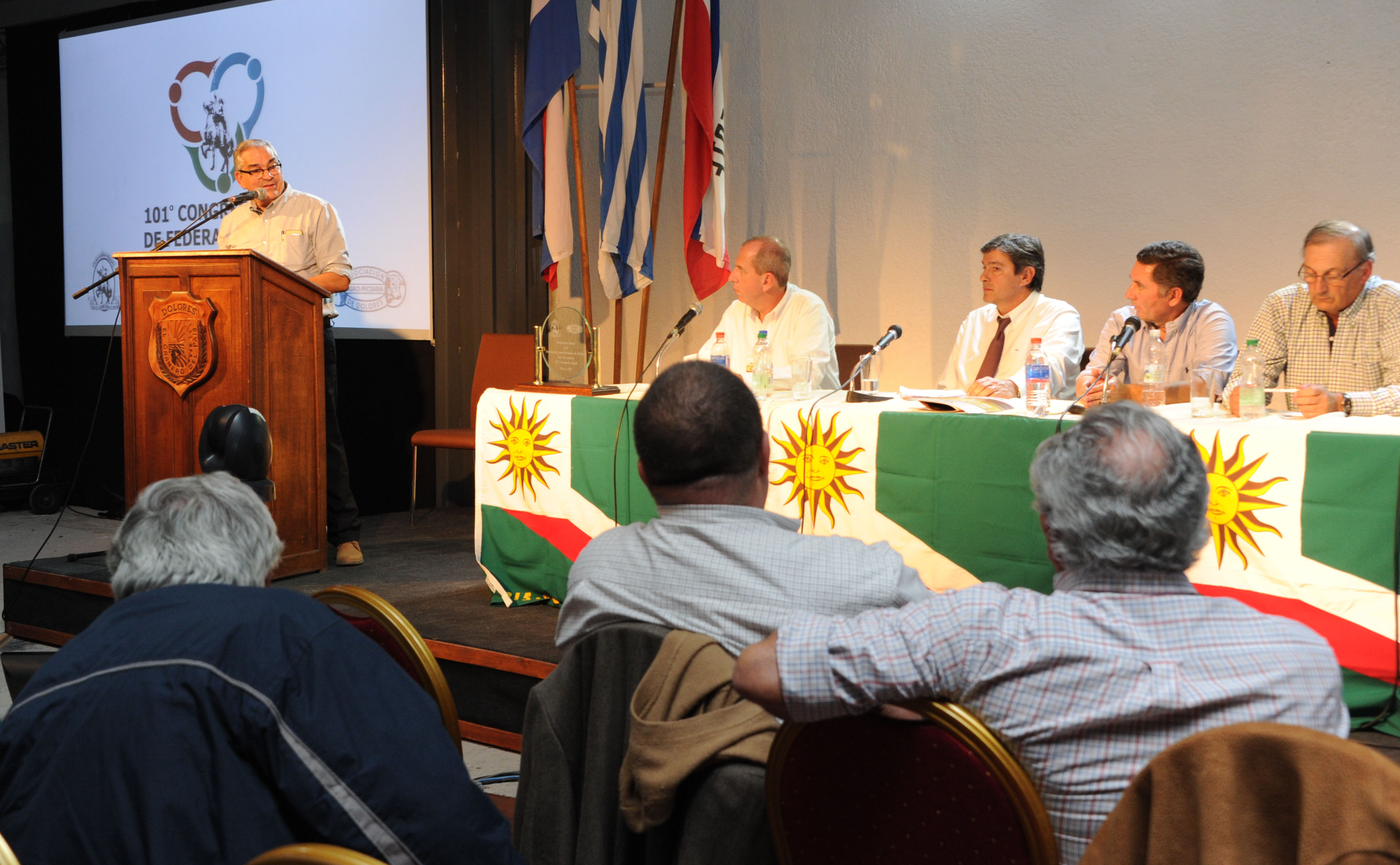 Ministro Enzo Benech en cierre del 101.º Congreso de la Federación Rural en Dolores