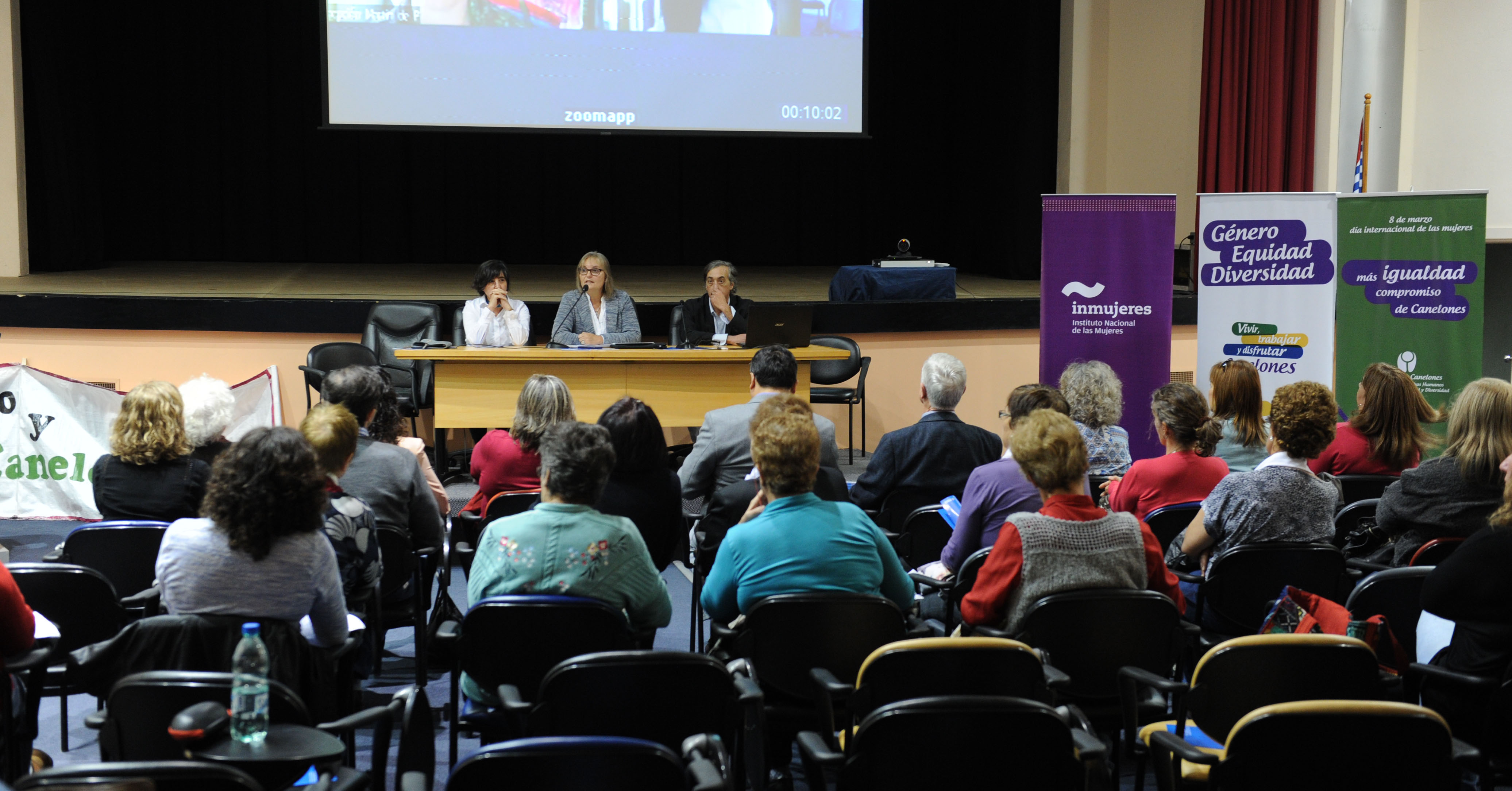 Celebración del Día Internacional de Acción por la Salud de las Mujeres