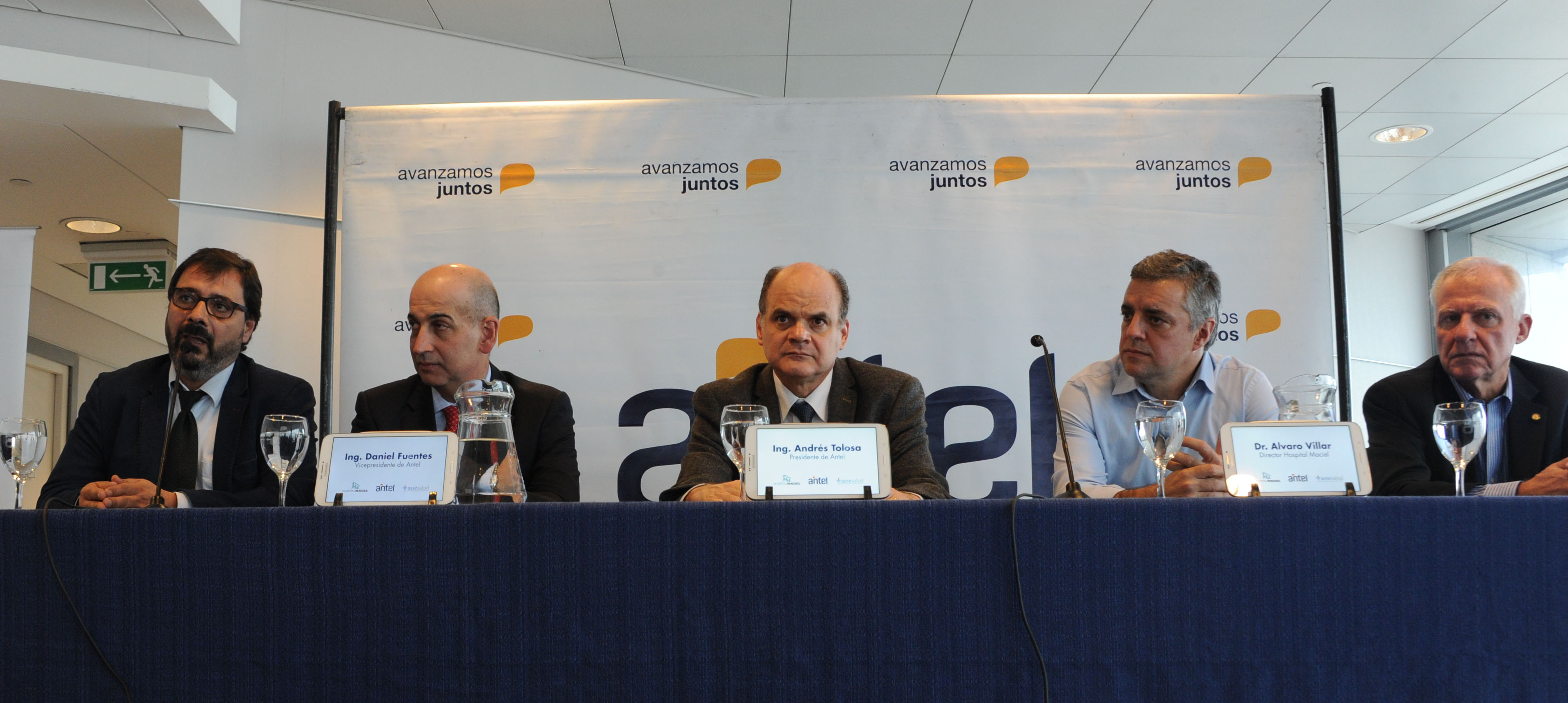 Firma de convenio entre Antel, ASSE y Hospital Maciel