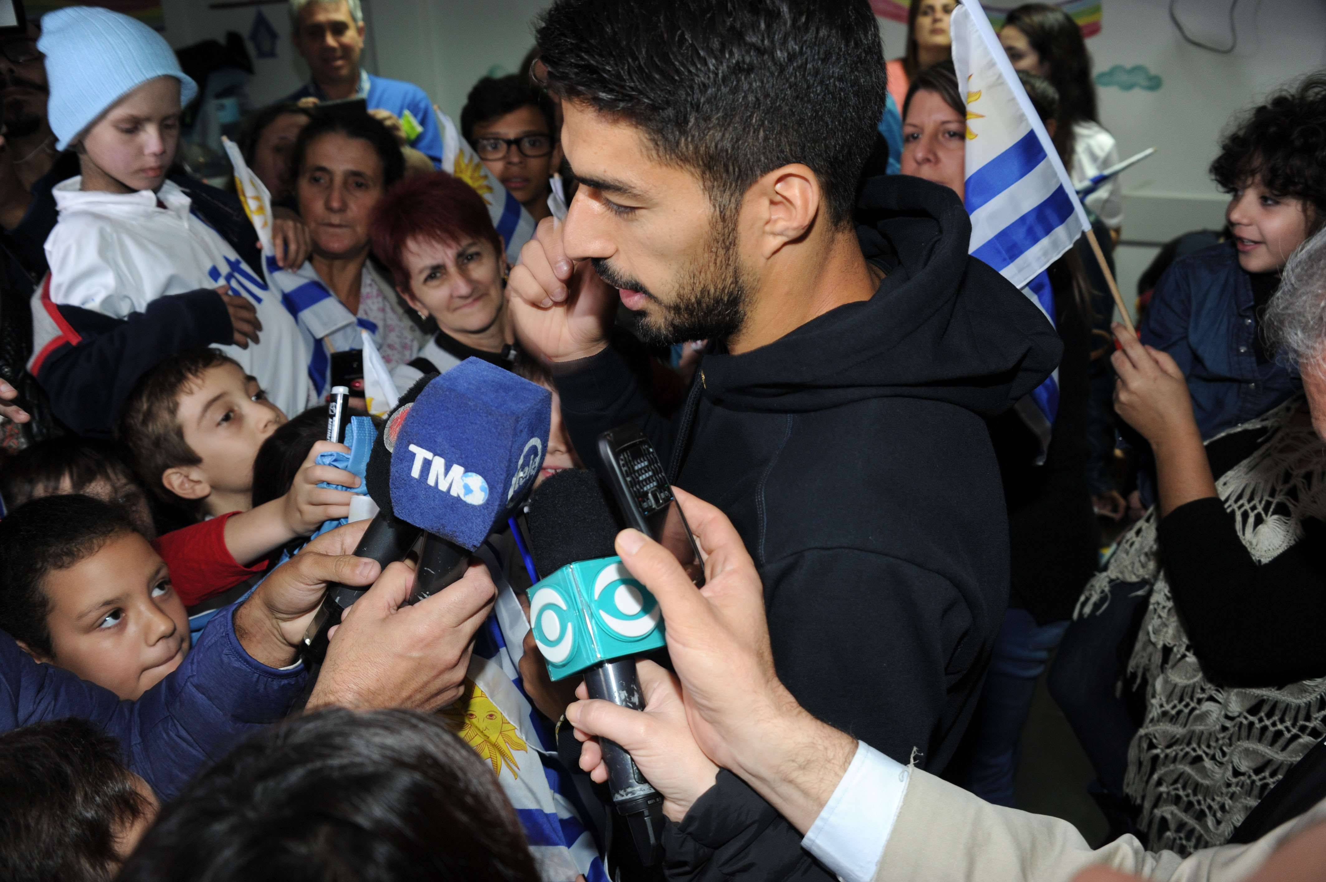 Luis Suárez participó en firma de convenio entre ASSE y la Fundación Pérez Scremini