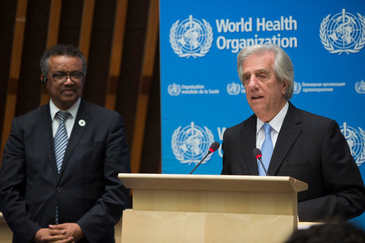 Presidente Tabaré Vázquez recibió reconocimiento de Organización Mundial de la Salud