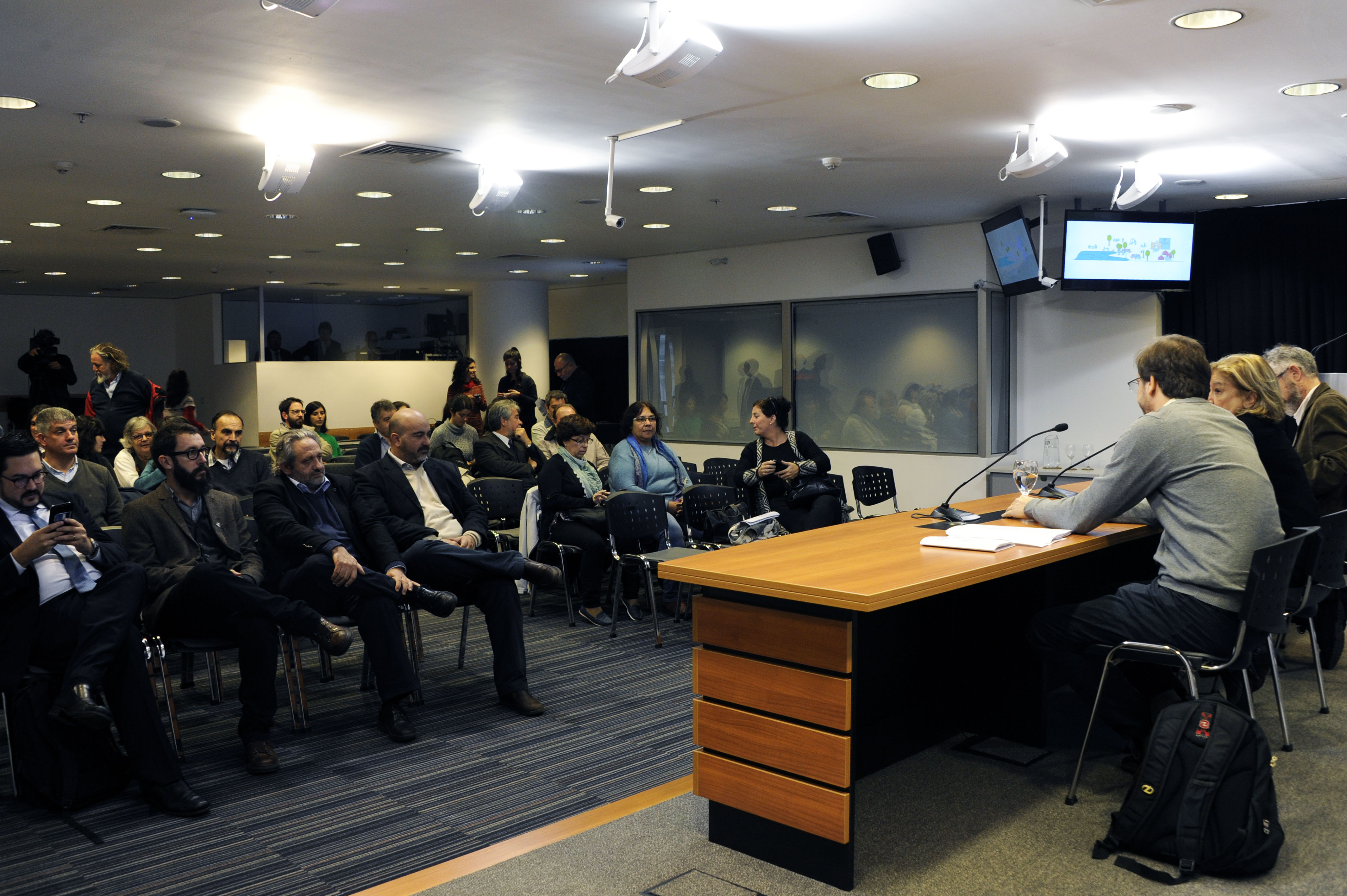 Ministerio de Vivienda presentó Estrategia Nacional de Acceso al Suelo Urbano con amplia participación social