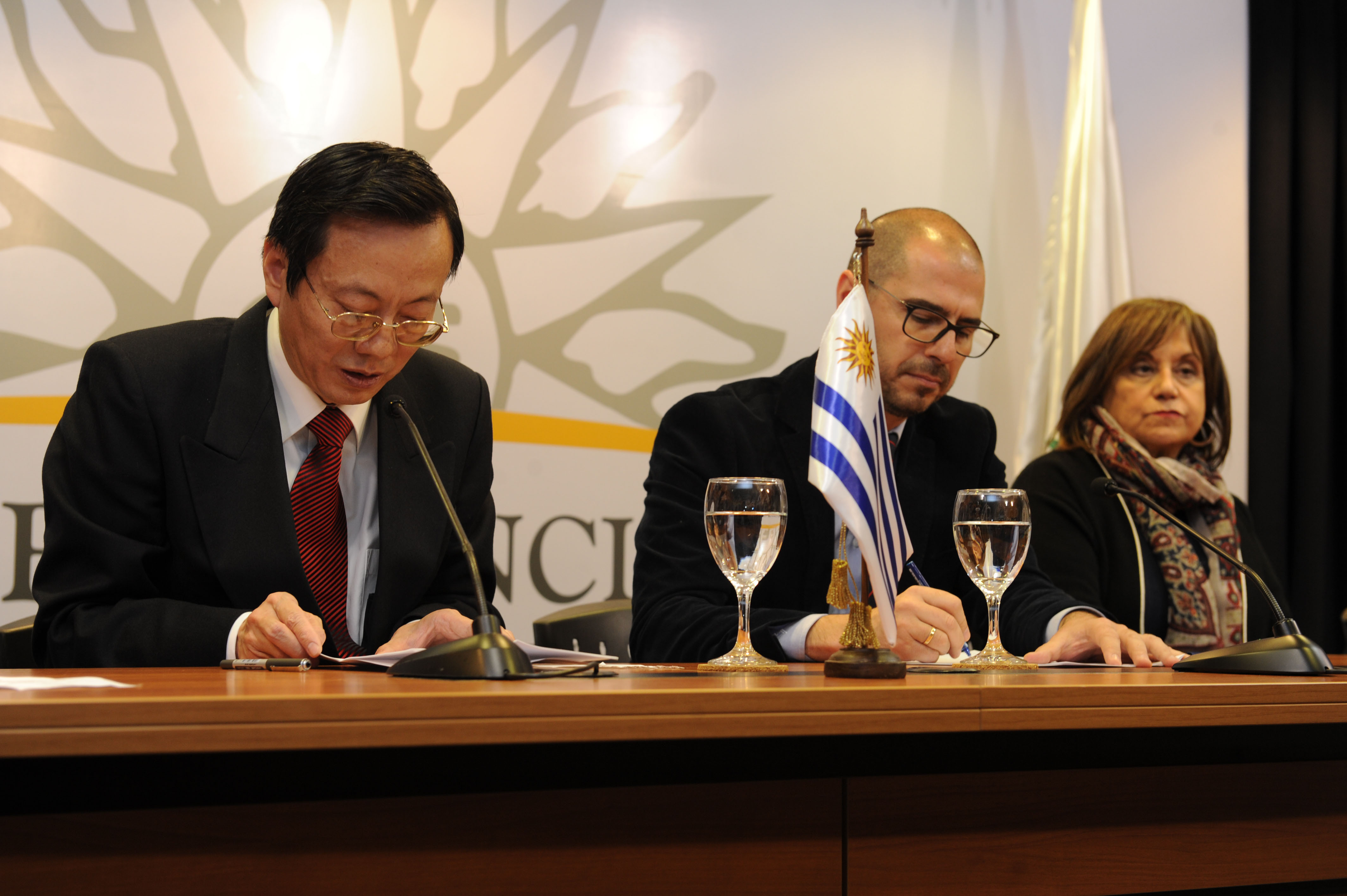 Acuerdo entre China, ANEP y AUCI