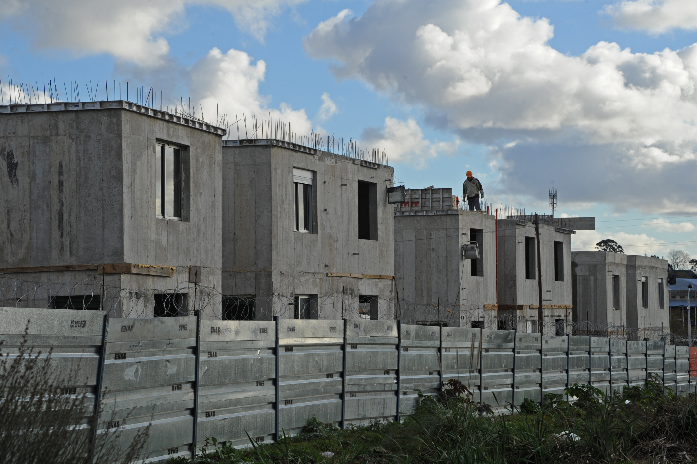 Obras del Ministerio de Vivienda y realojos en Barrio La Quinta