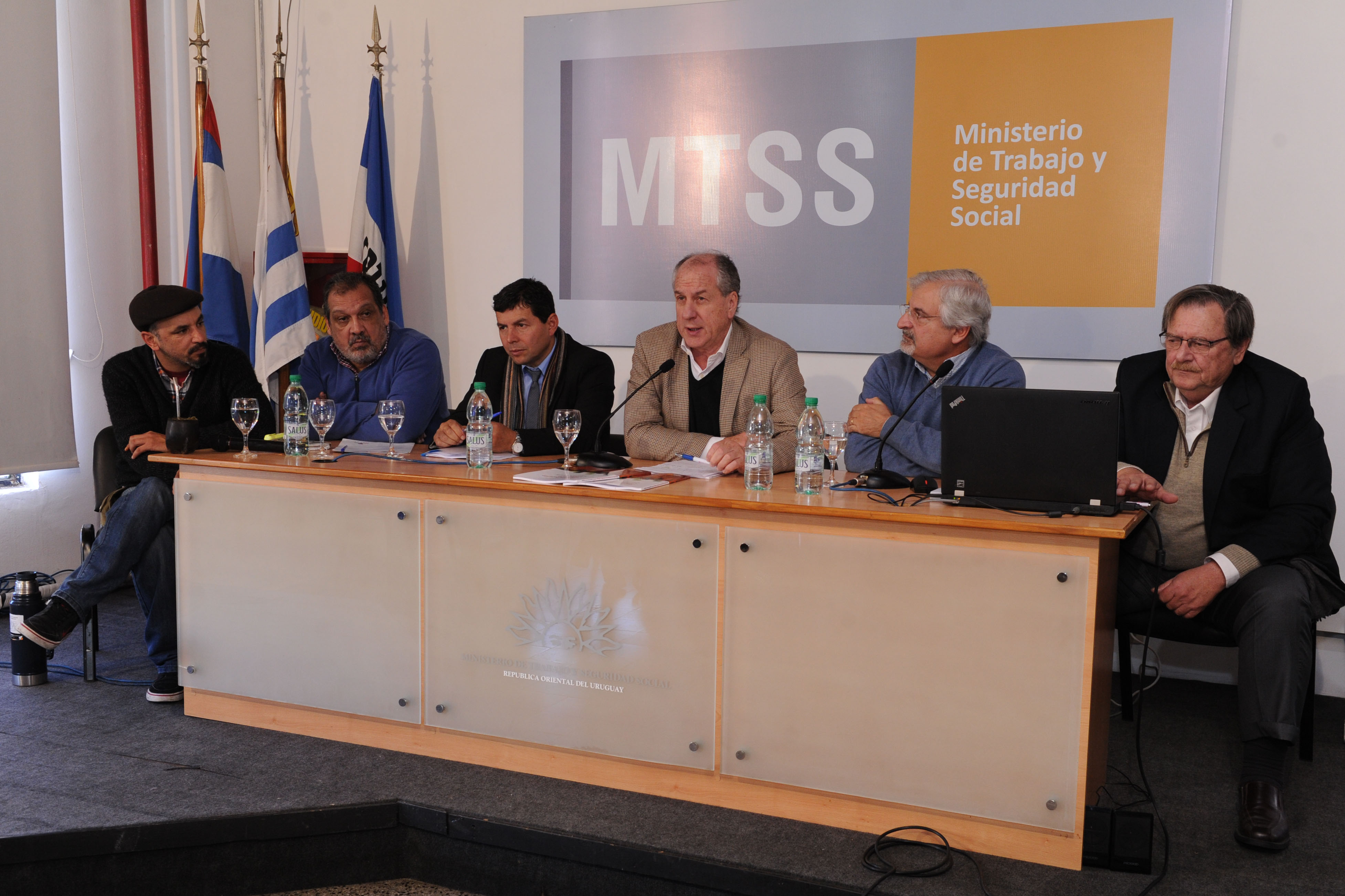 Ministerio de Trabajo presentó publicación sobre desarrollo de competencias sectoriales y diálogo social en Uruguay