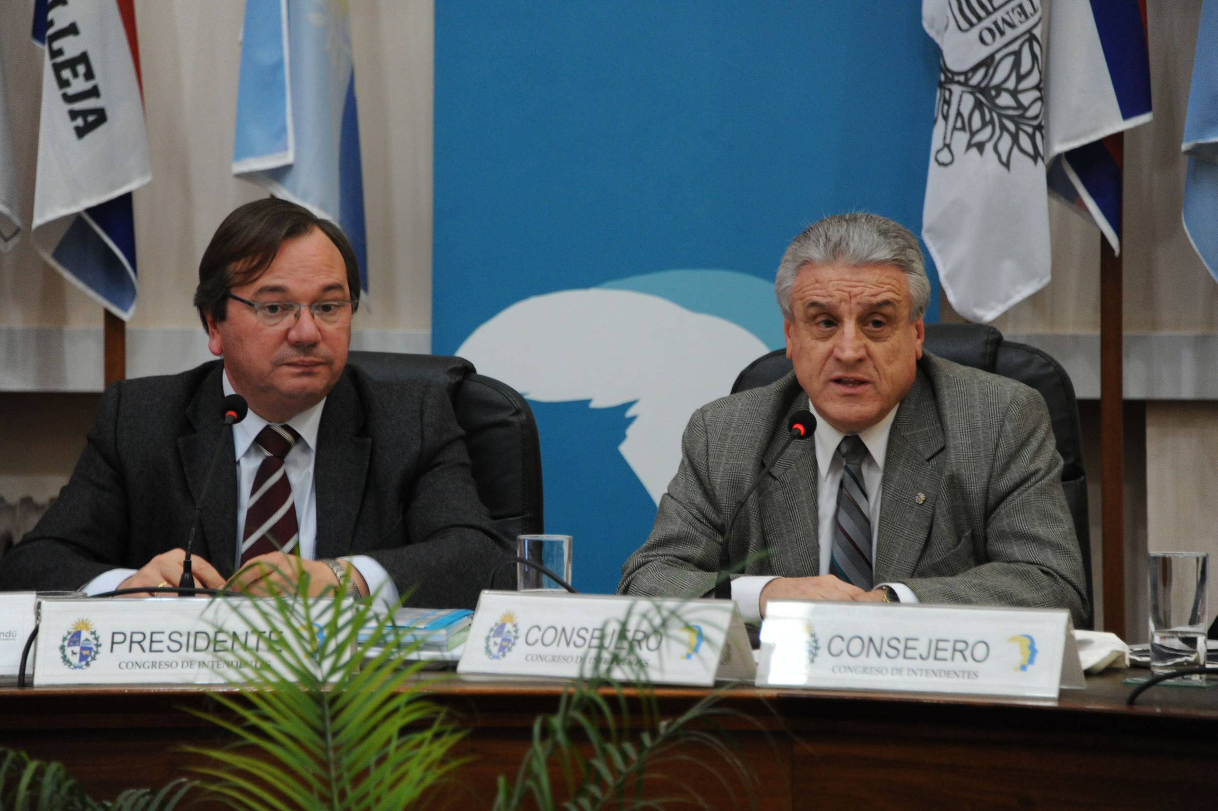 Director de la Oficina Nacional del Servicio Civil, Alberto Scavarelli, haciendo uso de la palabra