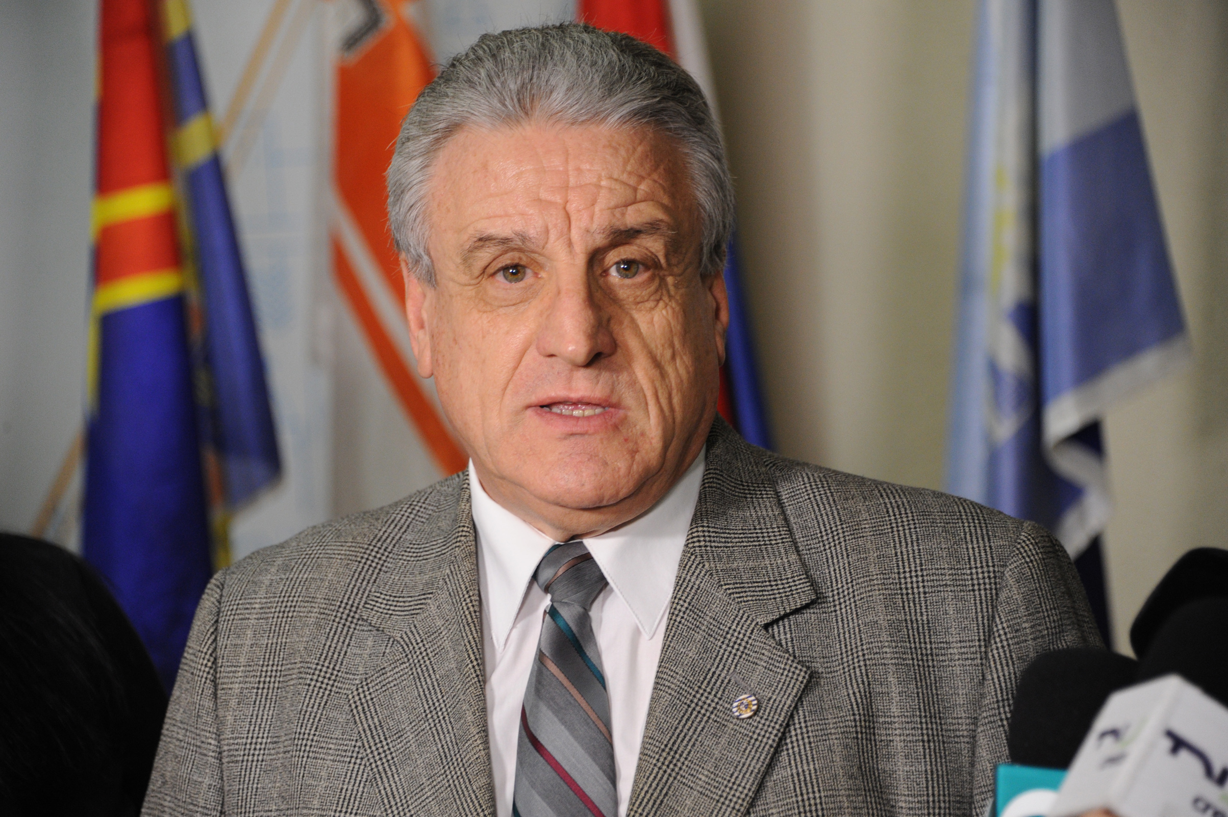 Director de la Oficina Nacional del Servicio Civil, Alberto Scavarelli