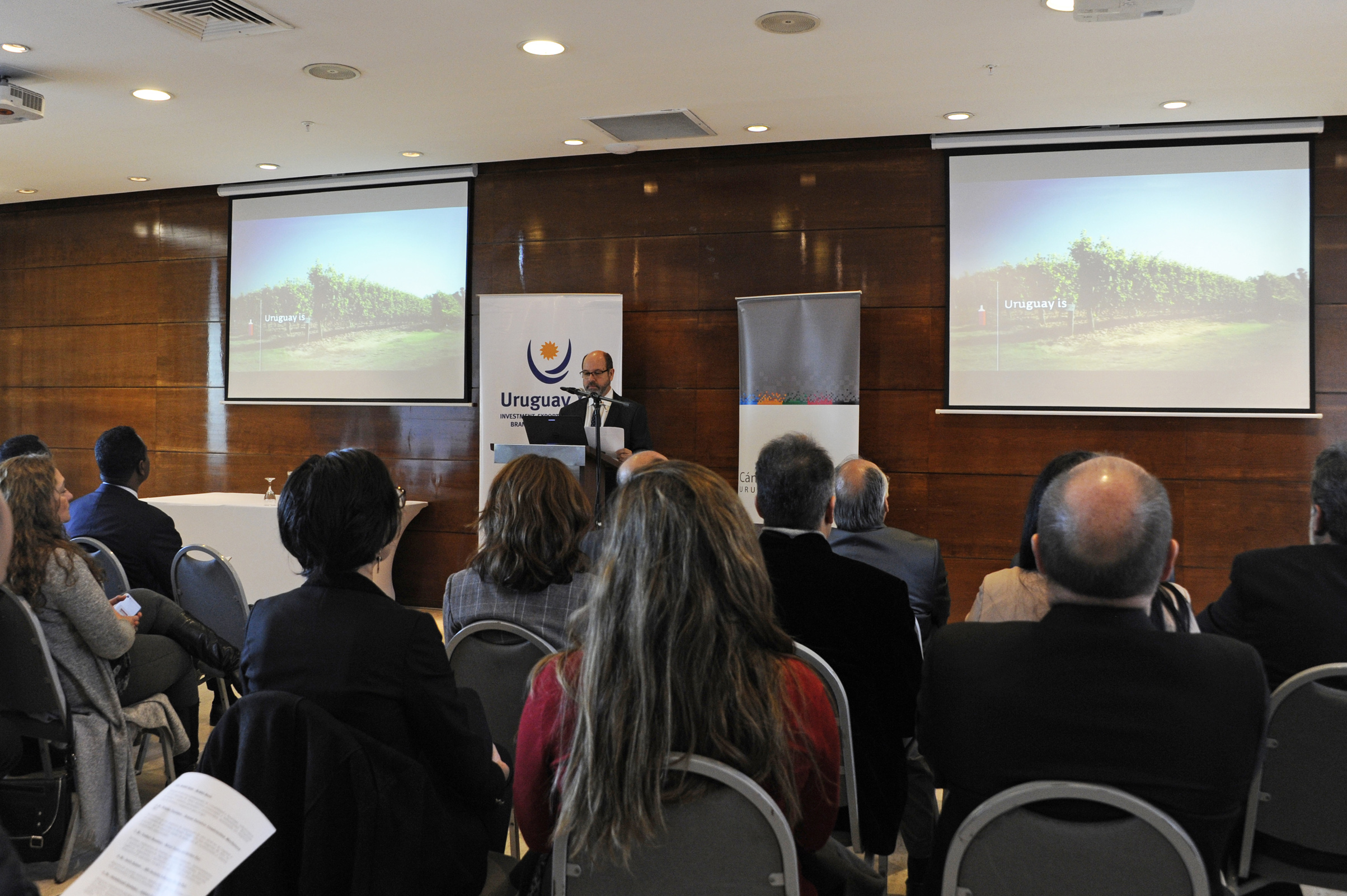 Presentación ante delegación multisectorial etíope a fin de explorar oportunidades de negocios entre Uruguay y Etiopía