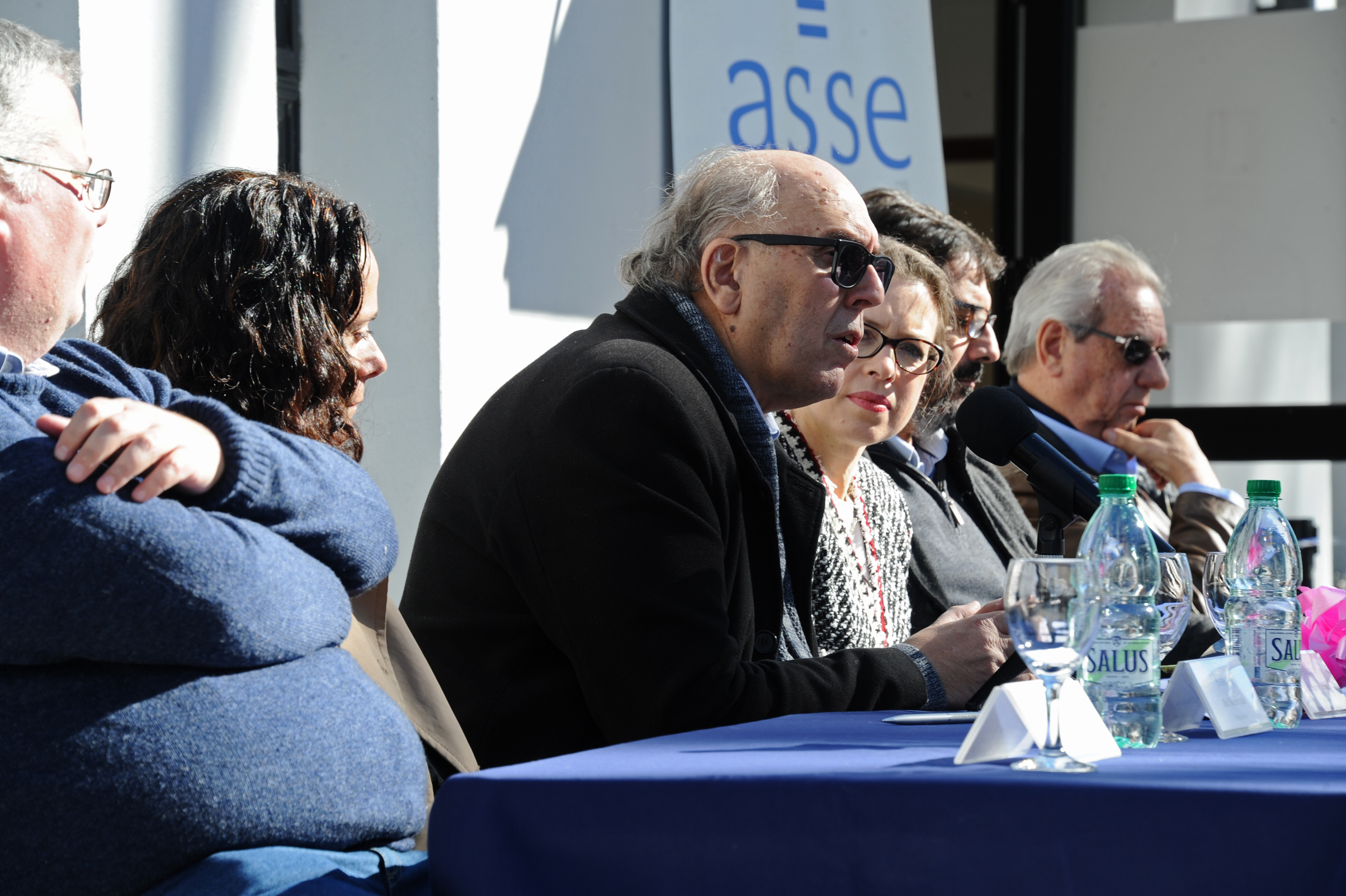 Titular de ASSE, Marcos Carámbula, haciendo uso de la palabra durante la inaguración