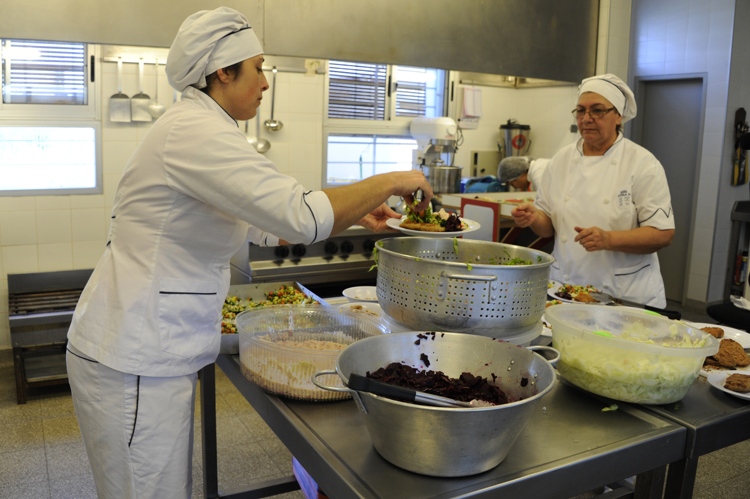 Cocina de la escuela N° 154 de tiempo completo, ubicada en Peñarol Viejo