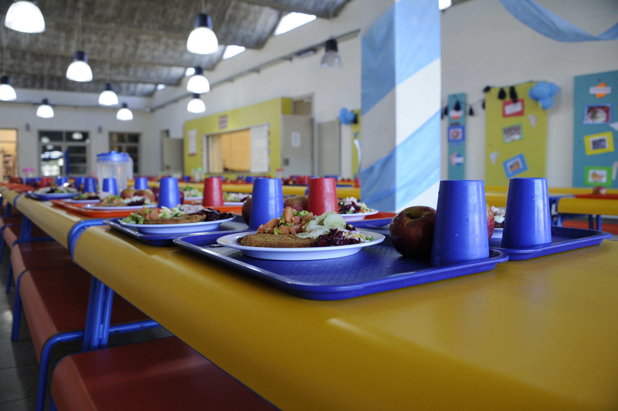 Alimento para los escolares de la escuela N° 154 de tiempo completo, ubicada en Peñarol Viejo