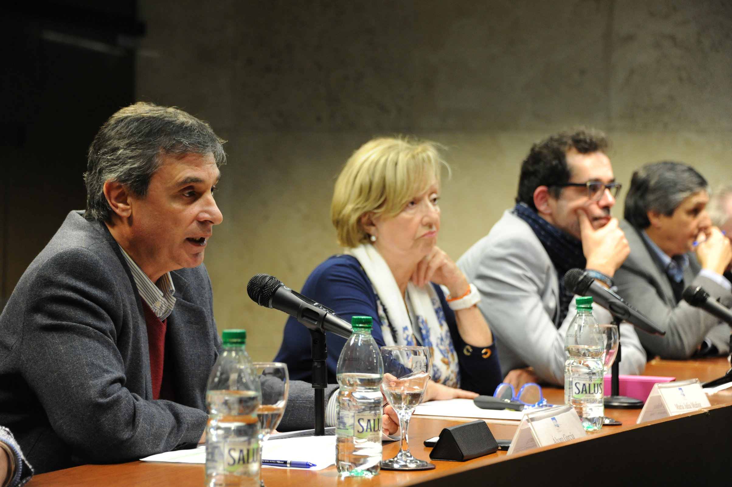 Director de OPP, Álvaro García, dirigiéndose a los presentes