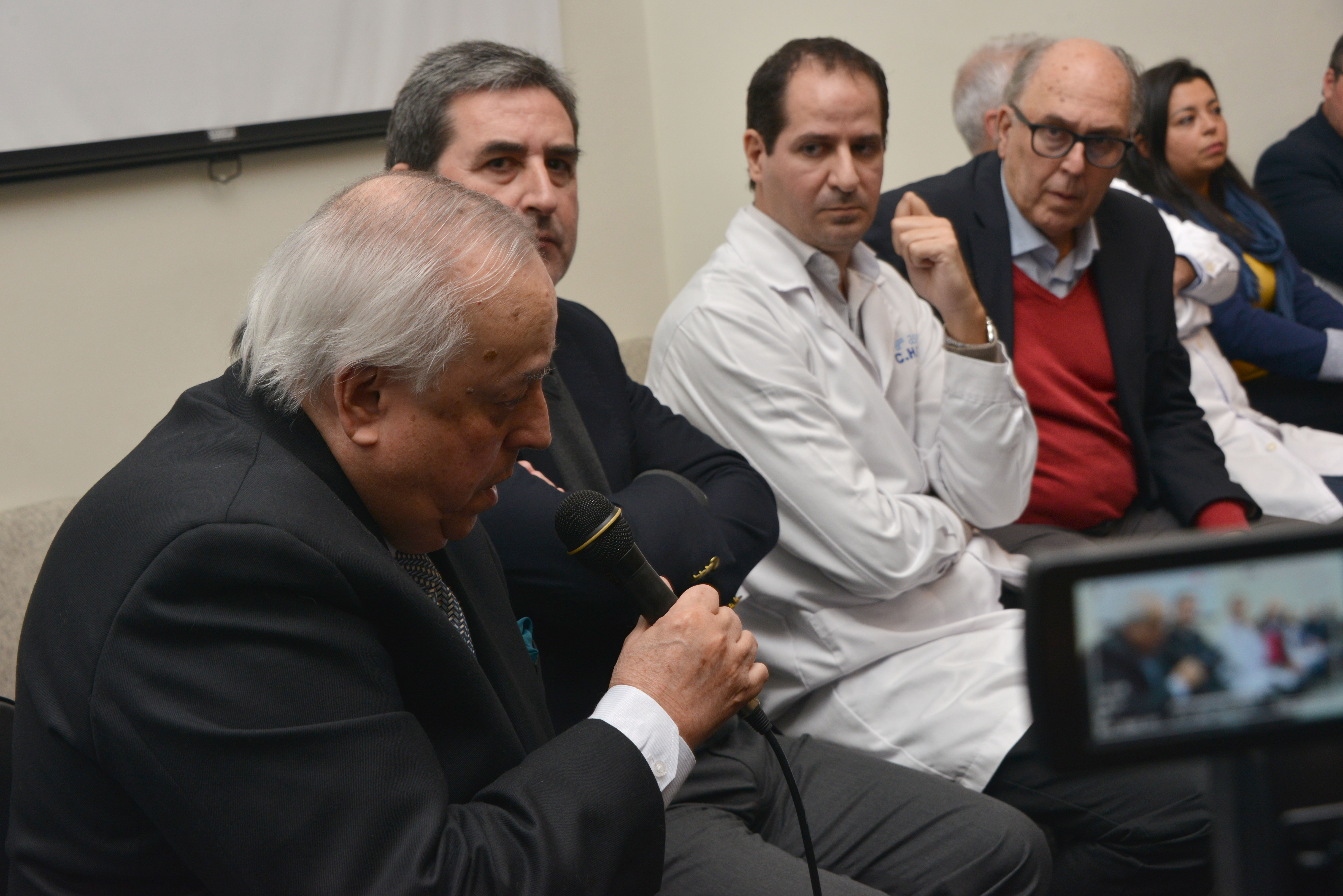 Acto de inauguración de salas de aislamiento pediátrico