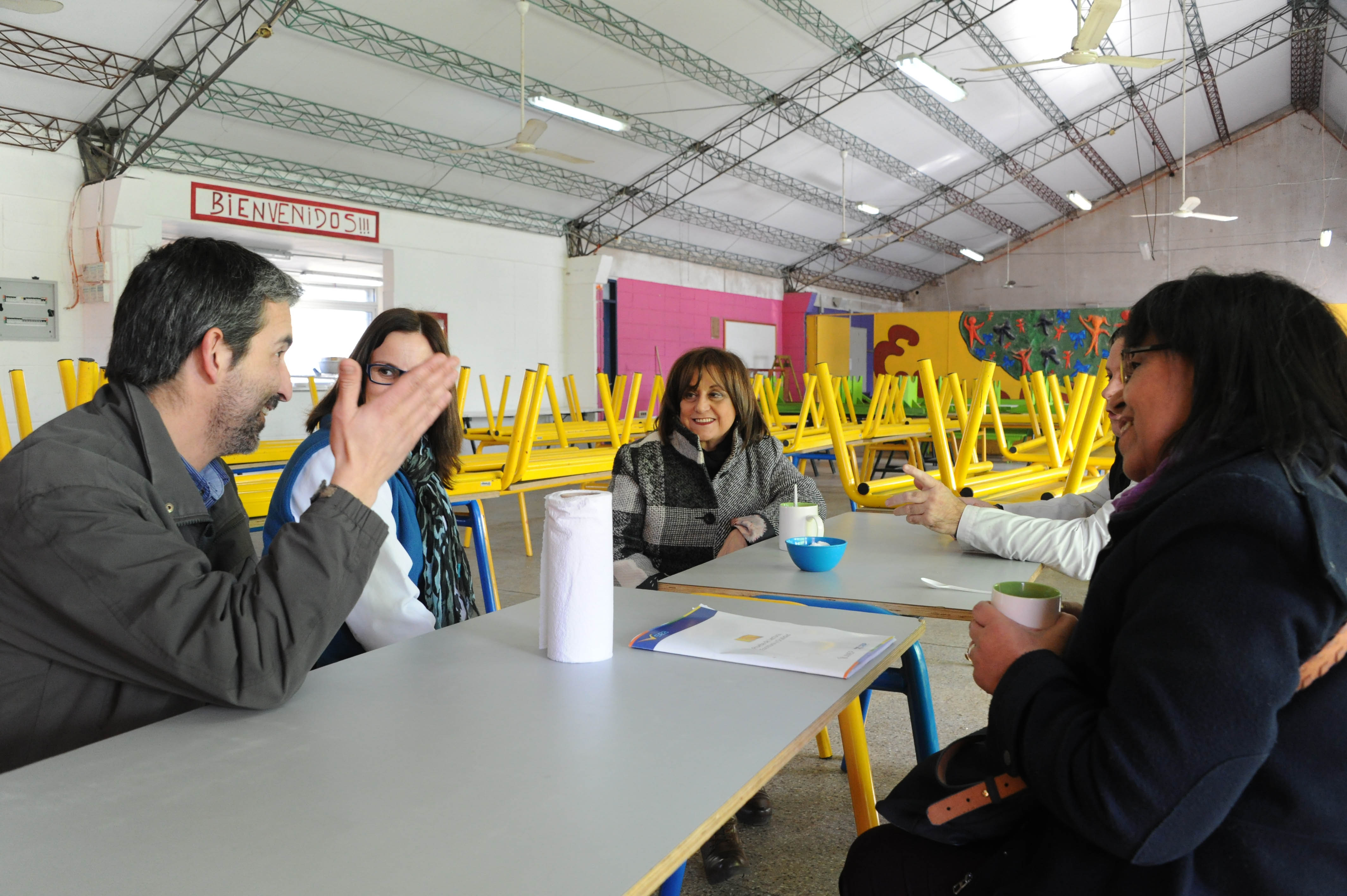 Entrevista a Pablo Caggiani, Irupé Buzzetti y autoridades de la escuela