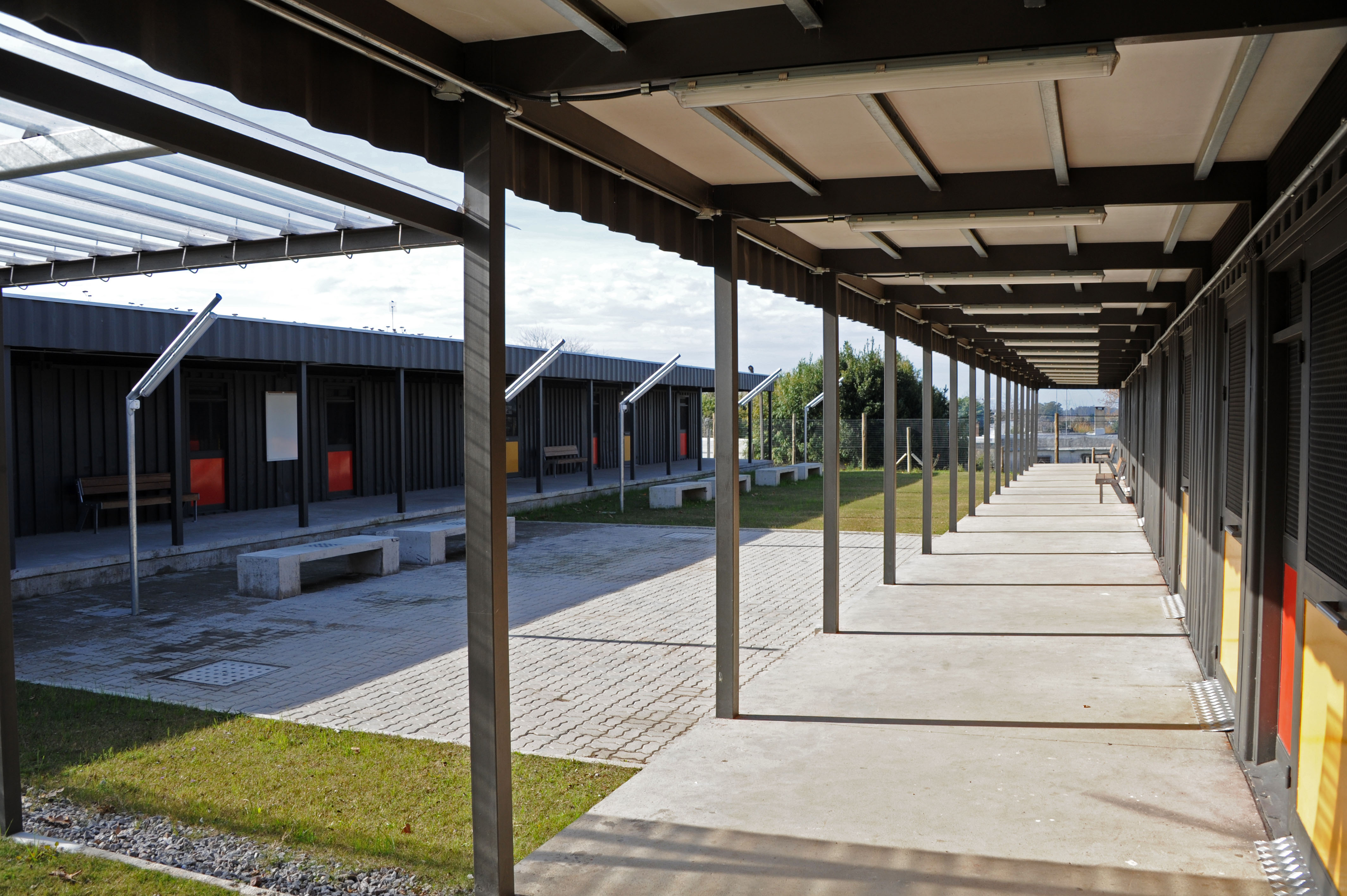 Escuela pública n.° 230