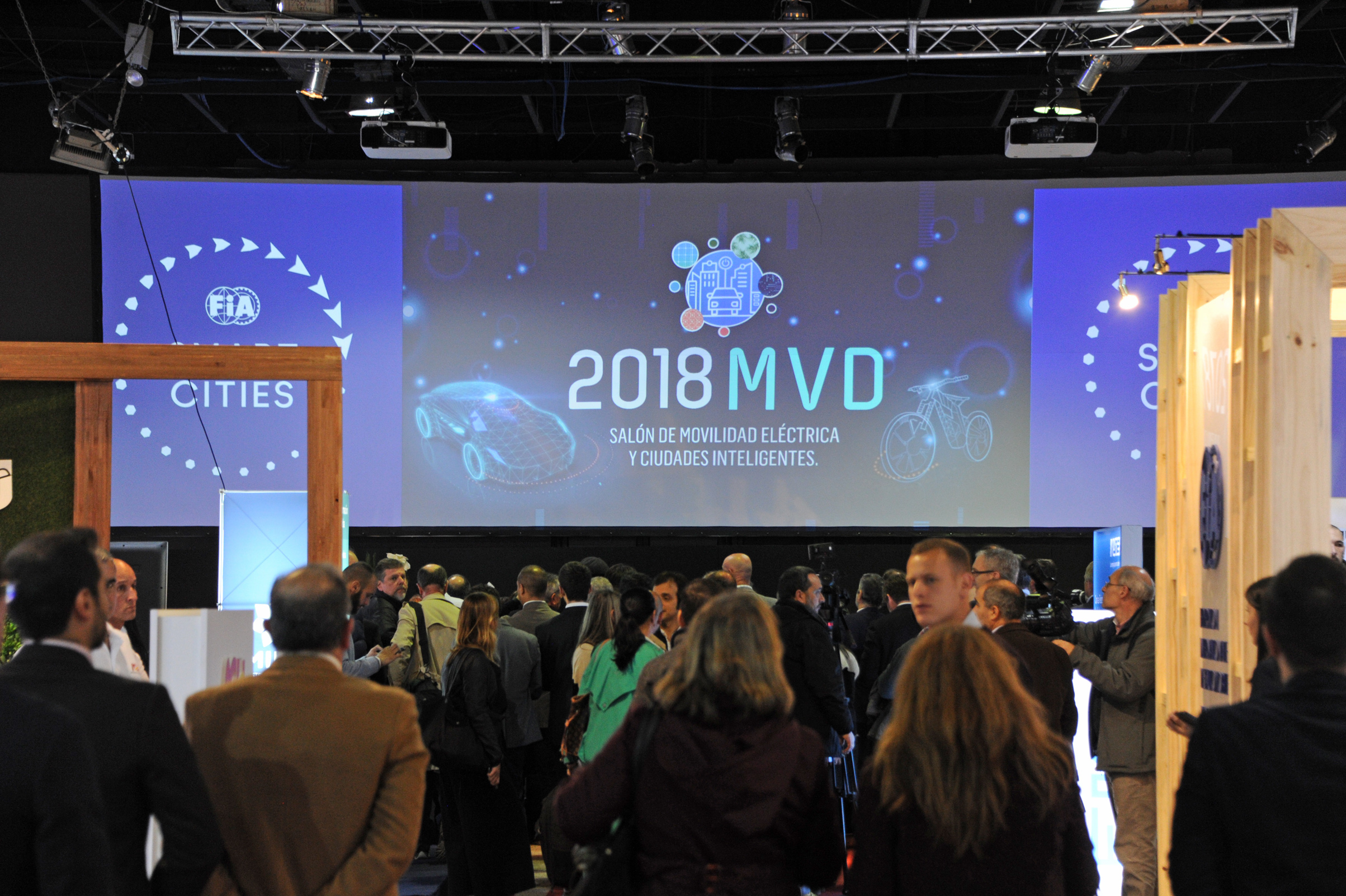 Salón de movilidad eléctrica y ciudades inteligentes