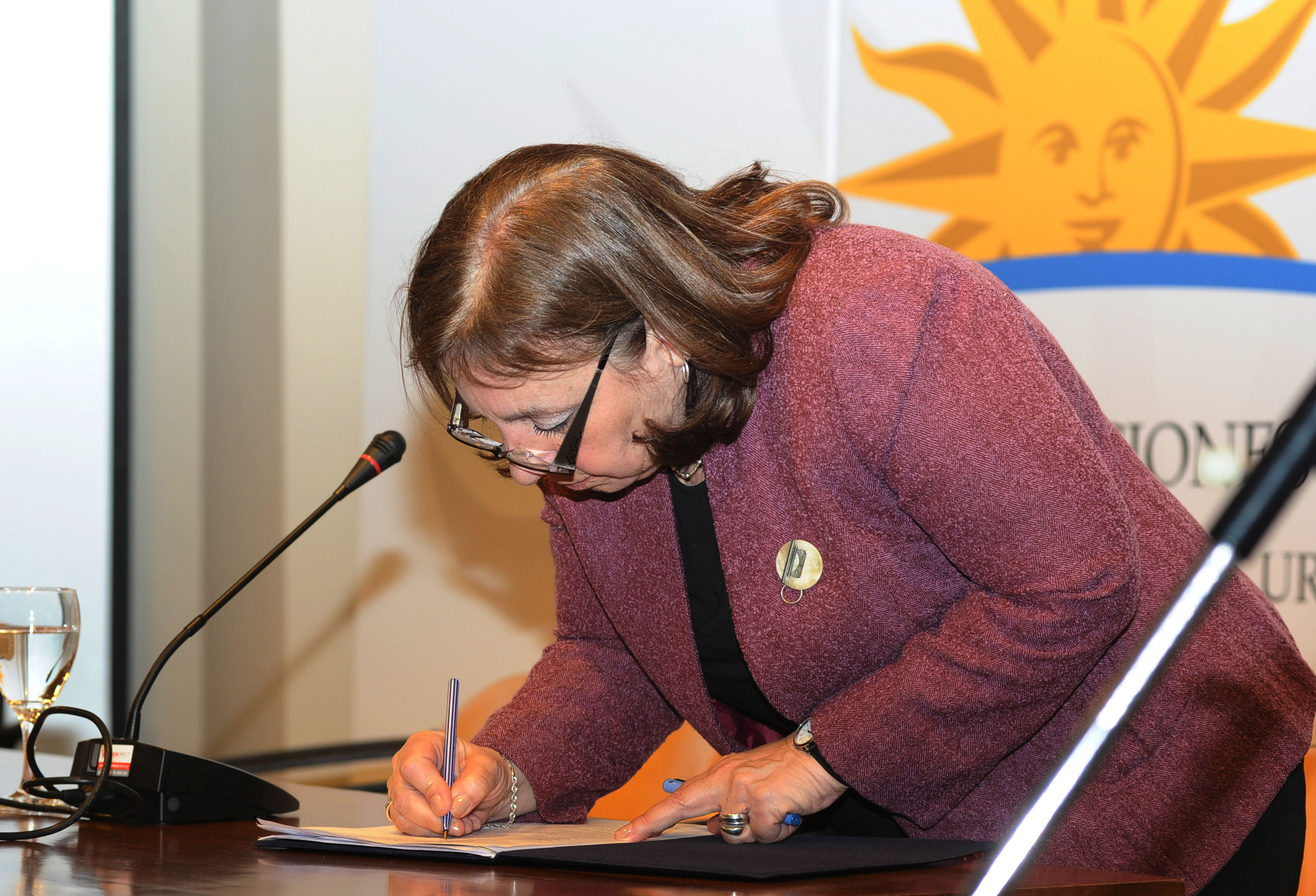 Firma del compromiso del plan nacional para la prevención y combate a la trata de personas