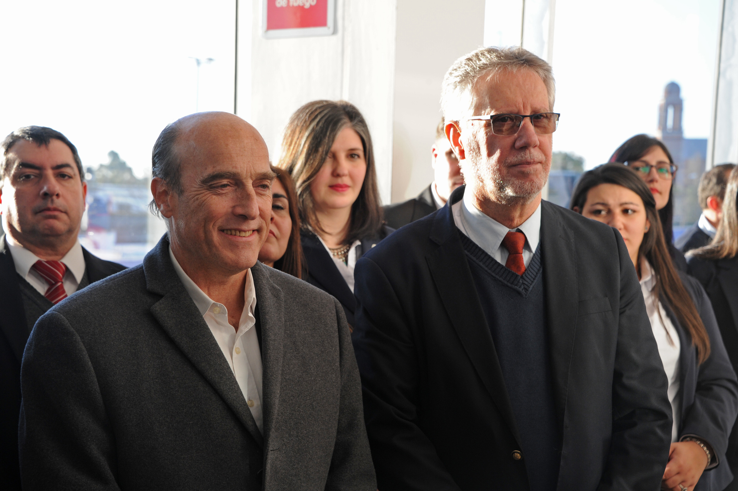 Intendente de Montevideo, Daniel Martínez, junto al subsecretario del Interior, Jorge Vázquez