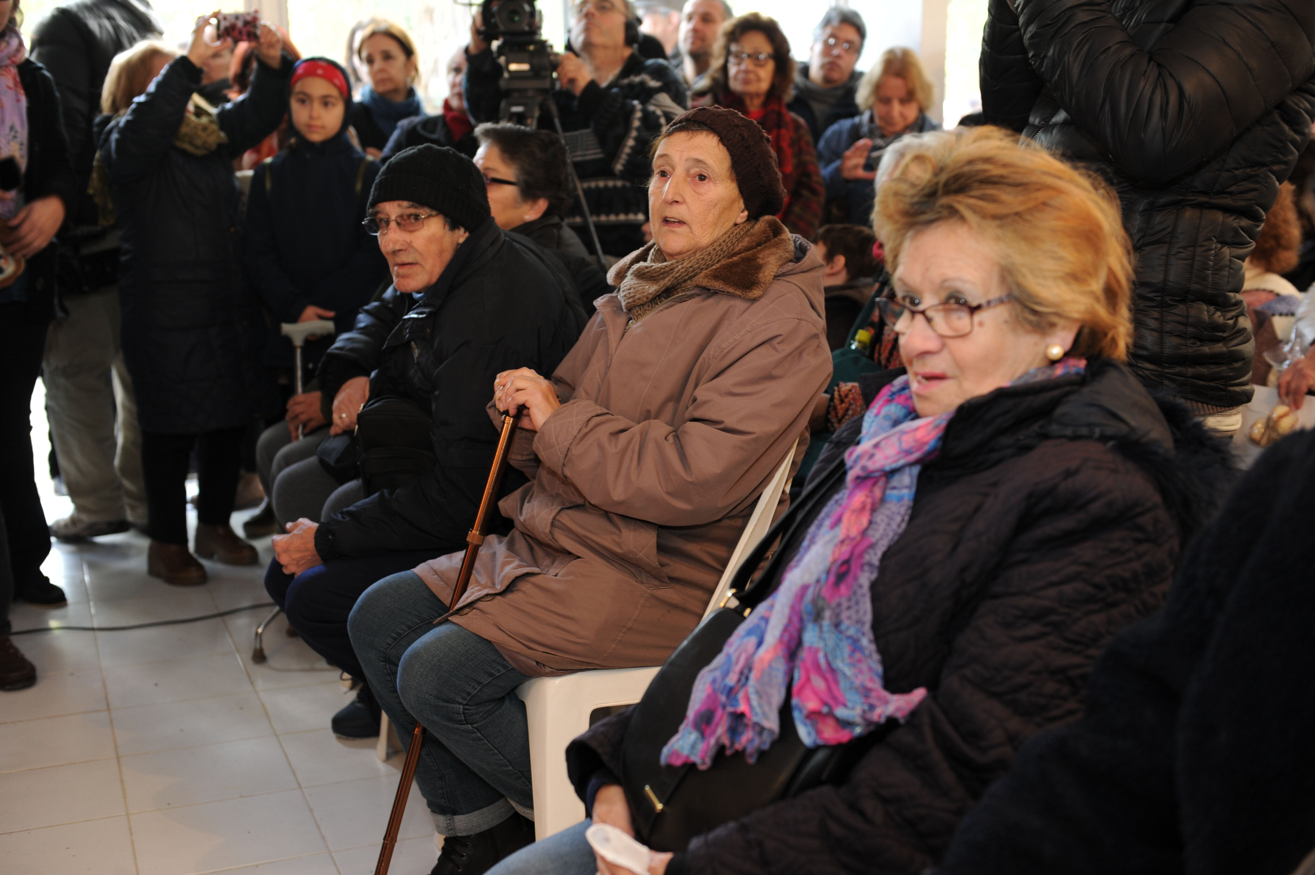 Acto de entrega de viviendas a jubilados y pensionistas