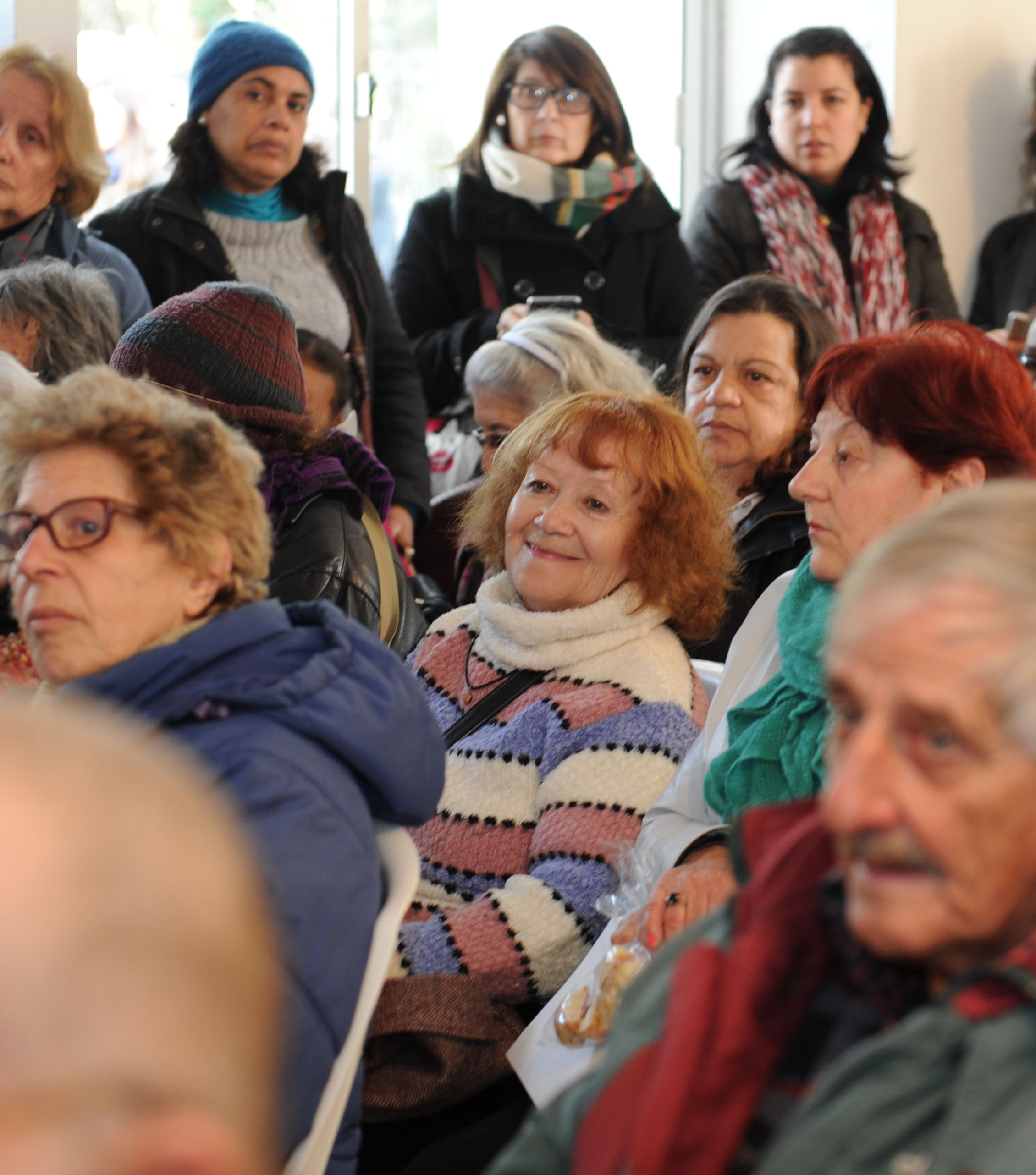 Acto de entrega de viviendas a jubilados y pensionistas