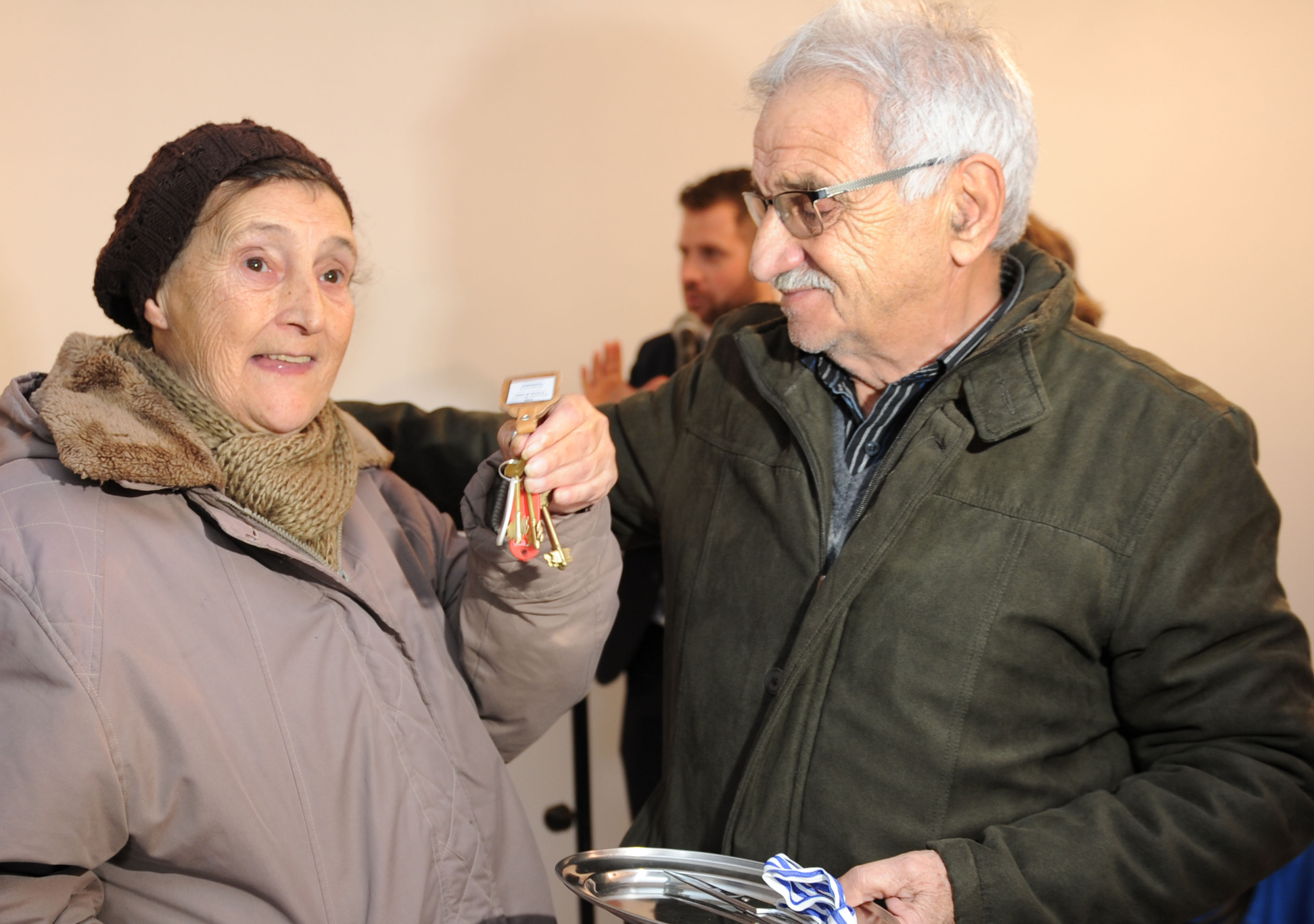 Acto de entrega de viviendas a jubilados y pensionistas