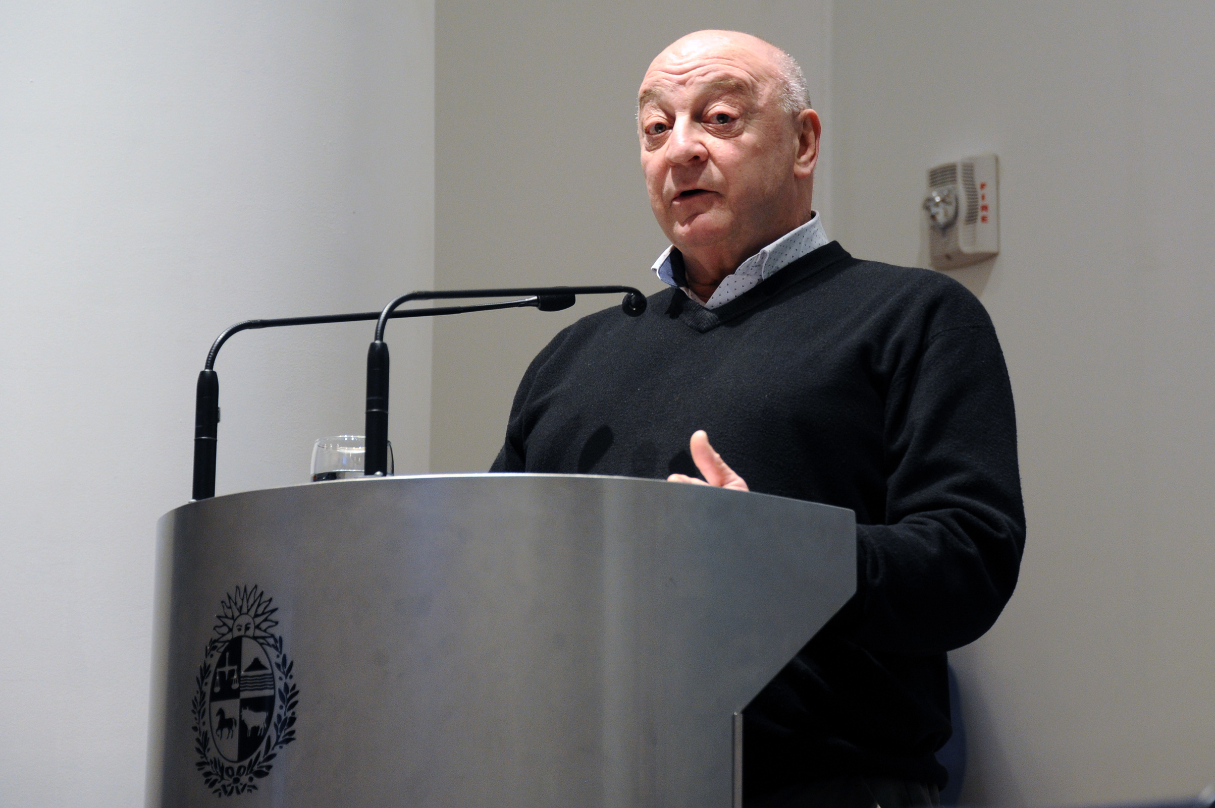 Alberto Espasandín, haciendo uso de la palabra