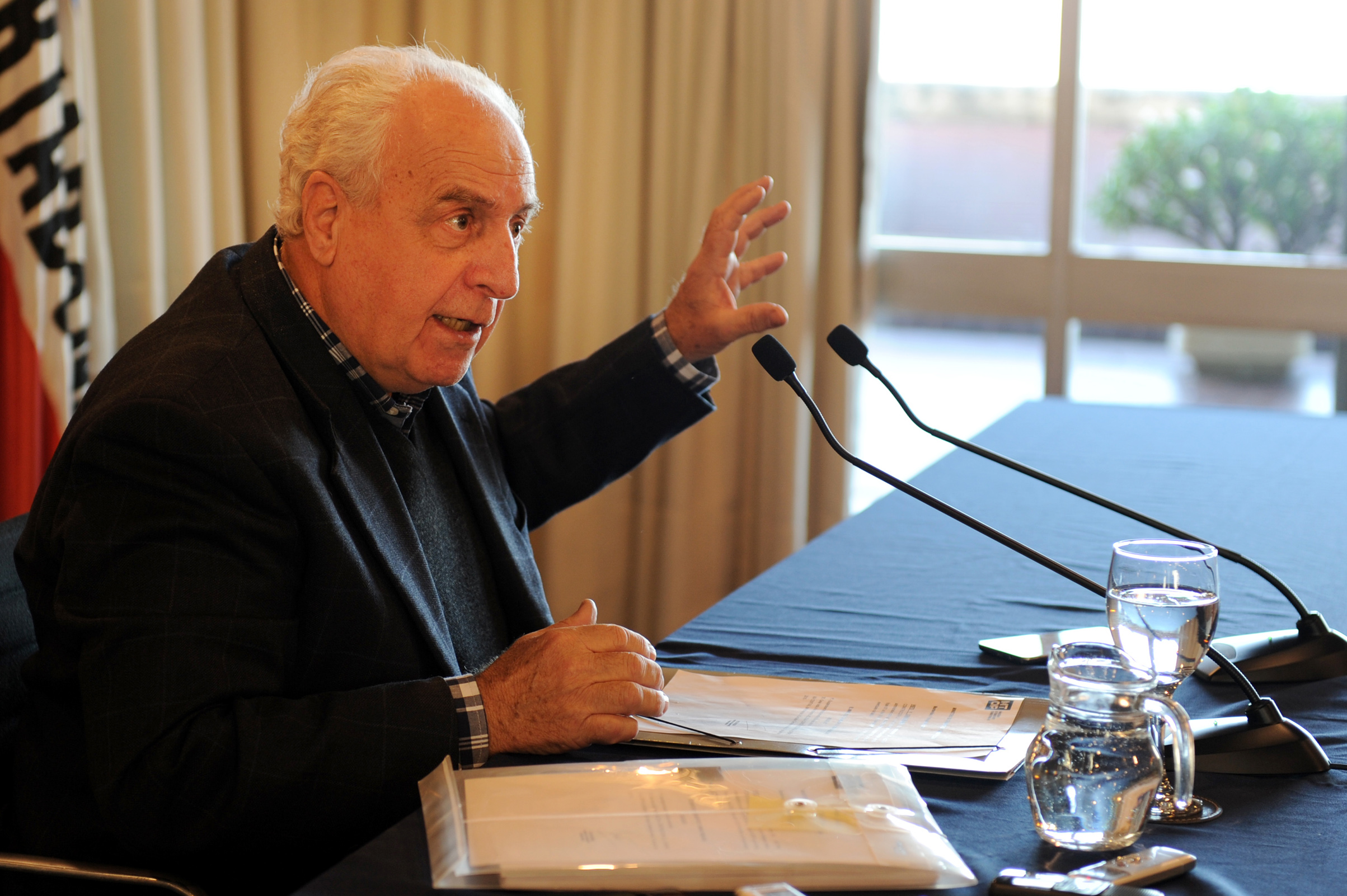 Titular de Transporte y Obras Públicas, Víctor Rossi