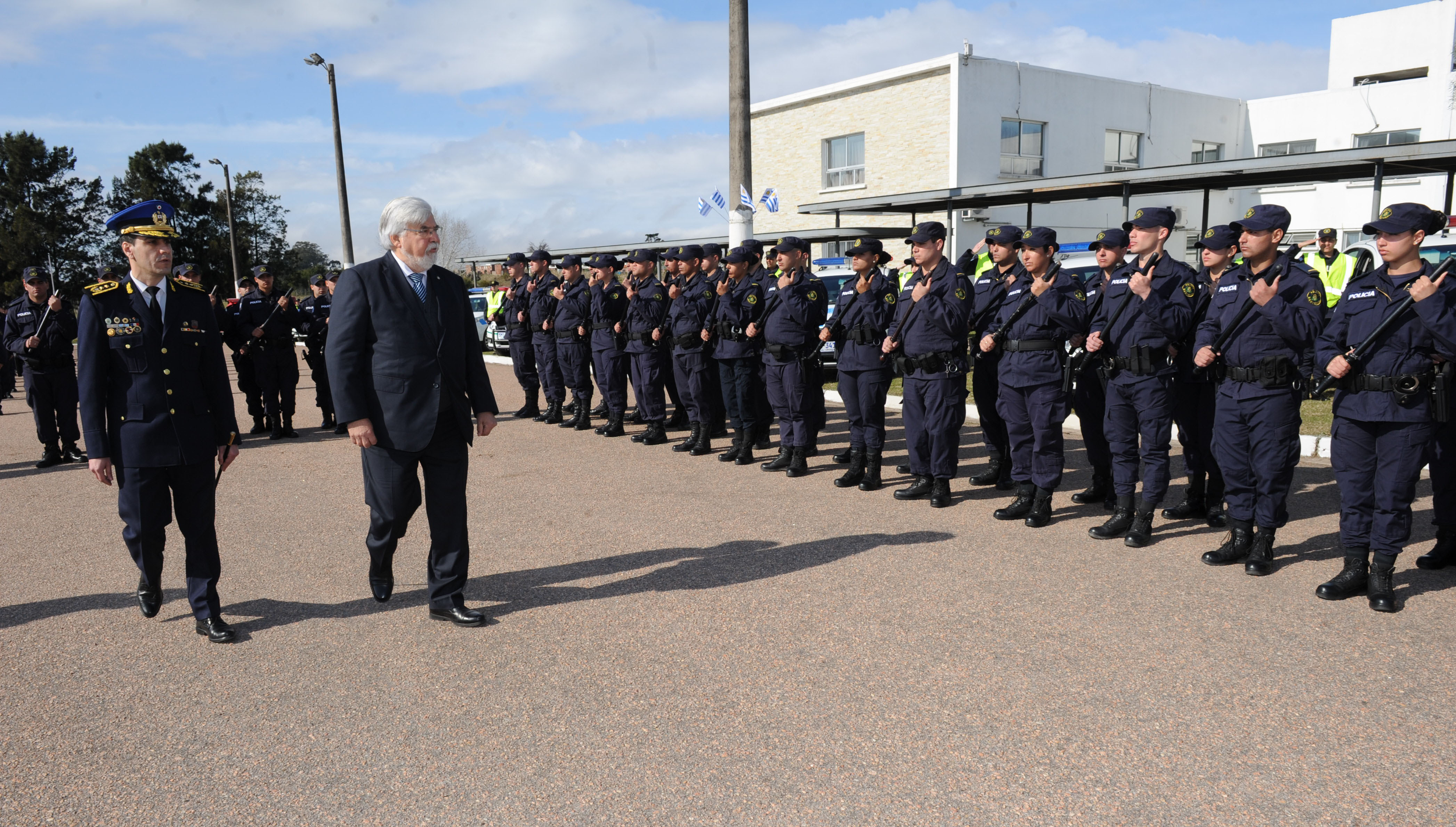 Ceremonia de ingreso de 121 oficiales ayudantes