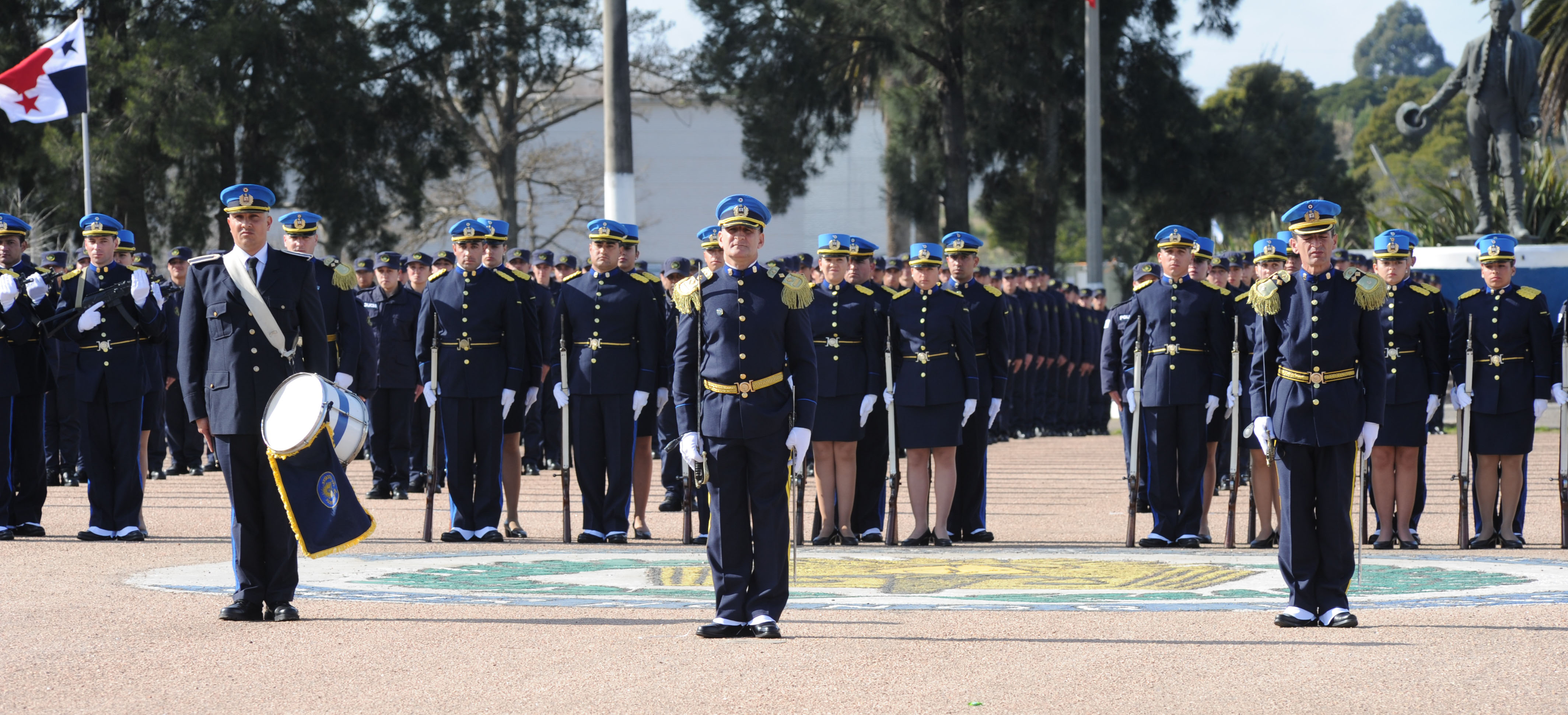 Ceremonia de ingreso de 121 oficiales ayudantes