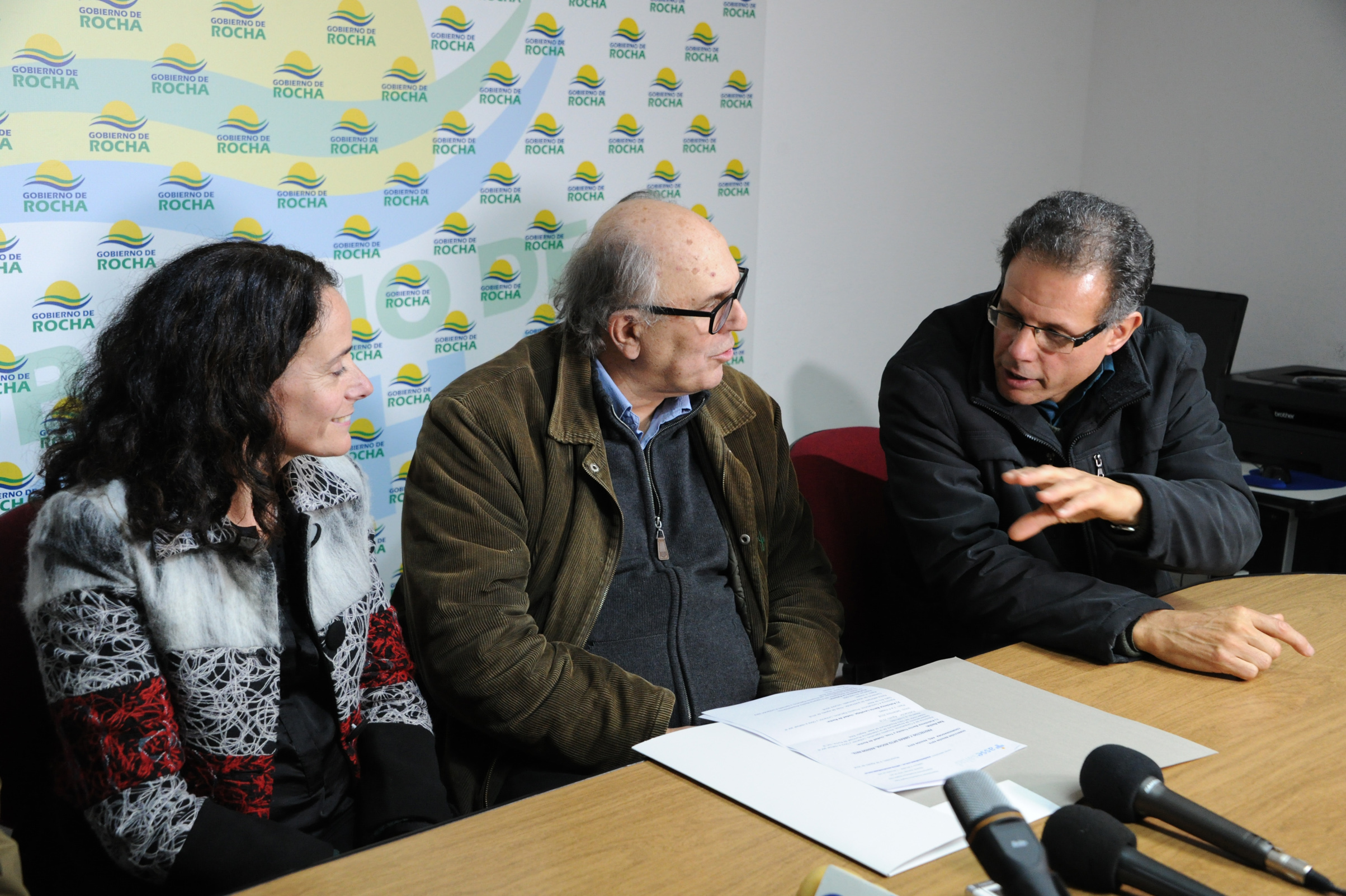 Reunión de autoridades de ASSE encabezadas por Marcos Carámbula, con el Intendente de Rocha, Aníbal Pereyra