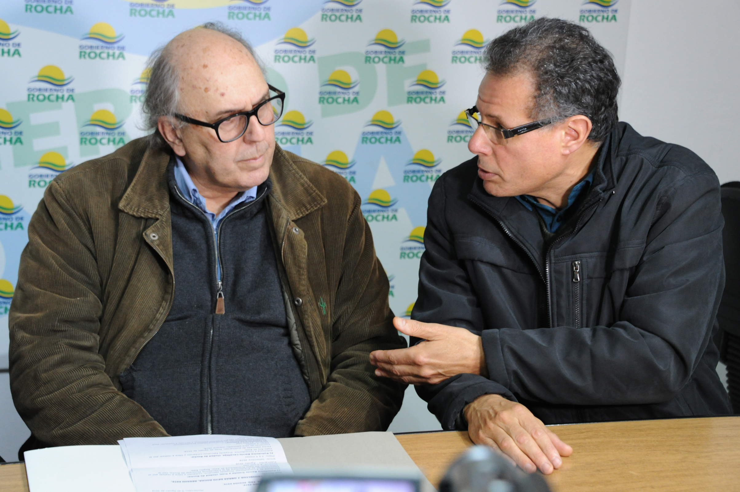 Reunión de autoridades de ASSE encabezadas por Marcos Carámbula, con el Intendente de Rocha, Aníbal Pereyra